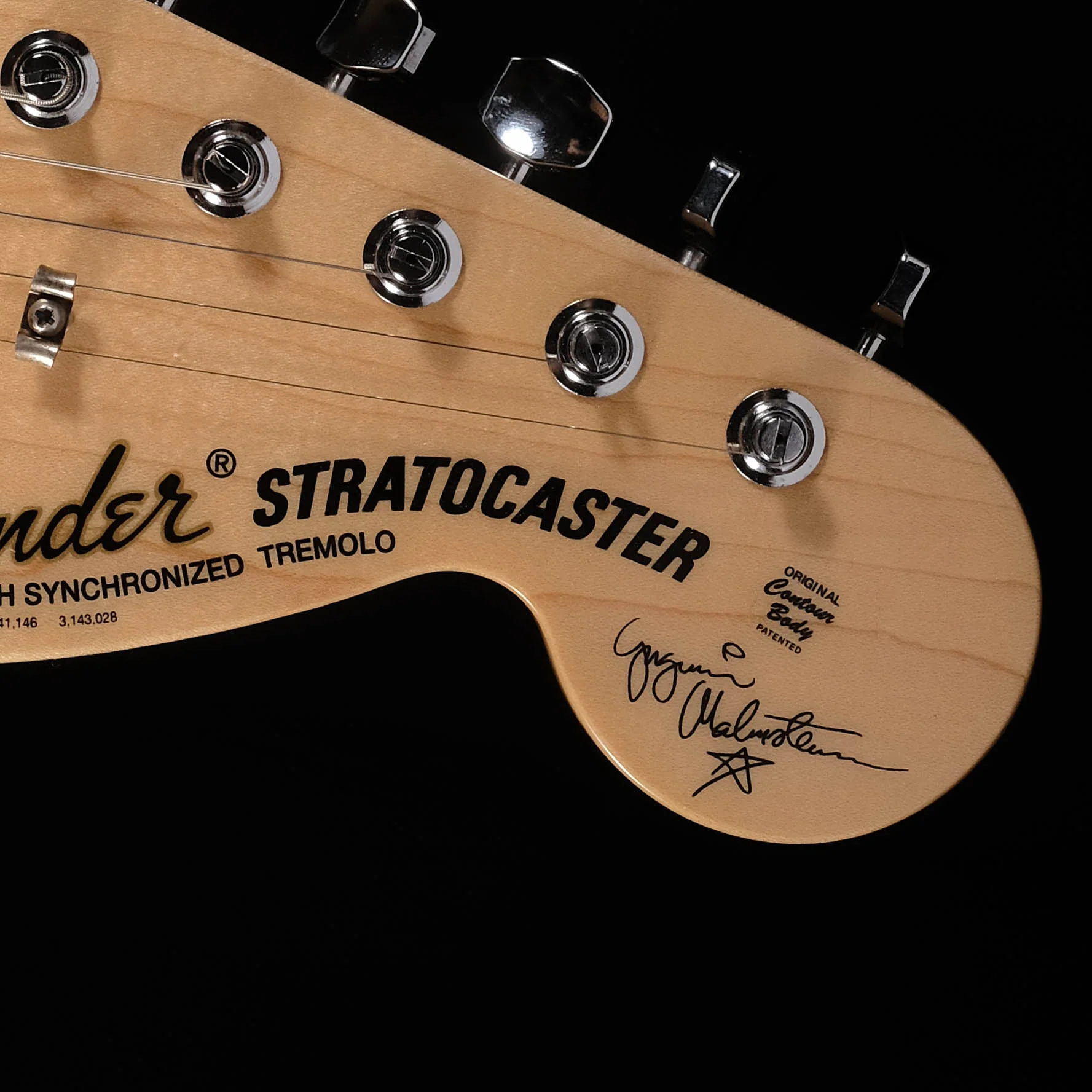 Pre Owned Fender Yngwie Malmsteen Stratocaster Vintage White OHSC With UPGRADES! - Image 11