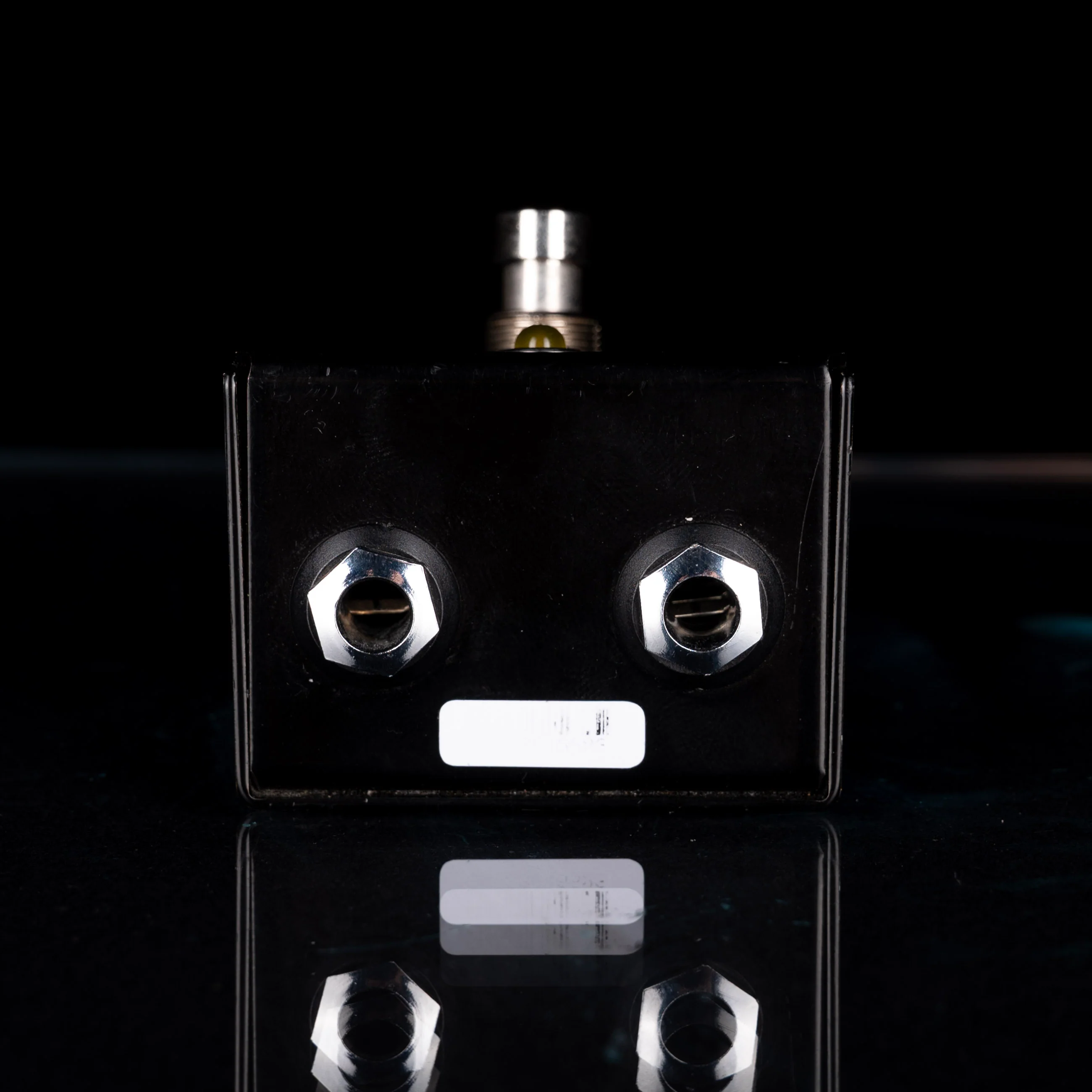 Used Gamechanger Audio Wet Footswitch for Plus Guitar Pedal - Image 3