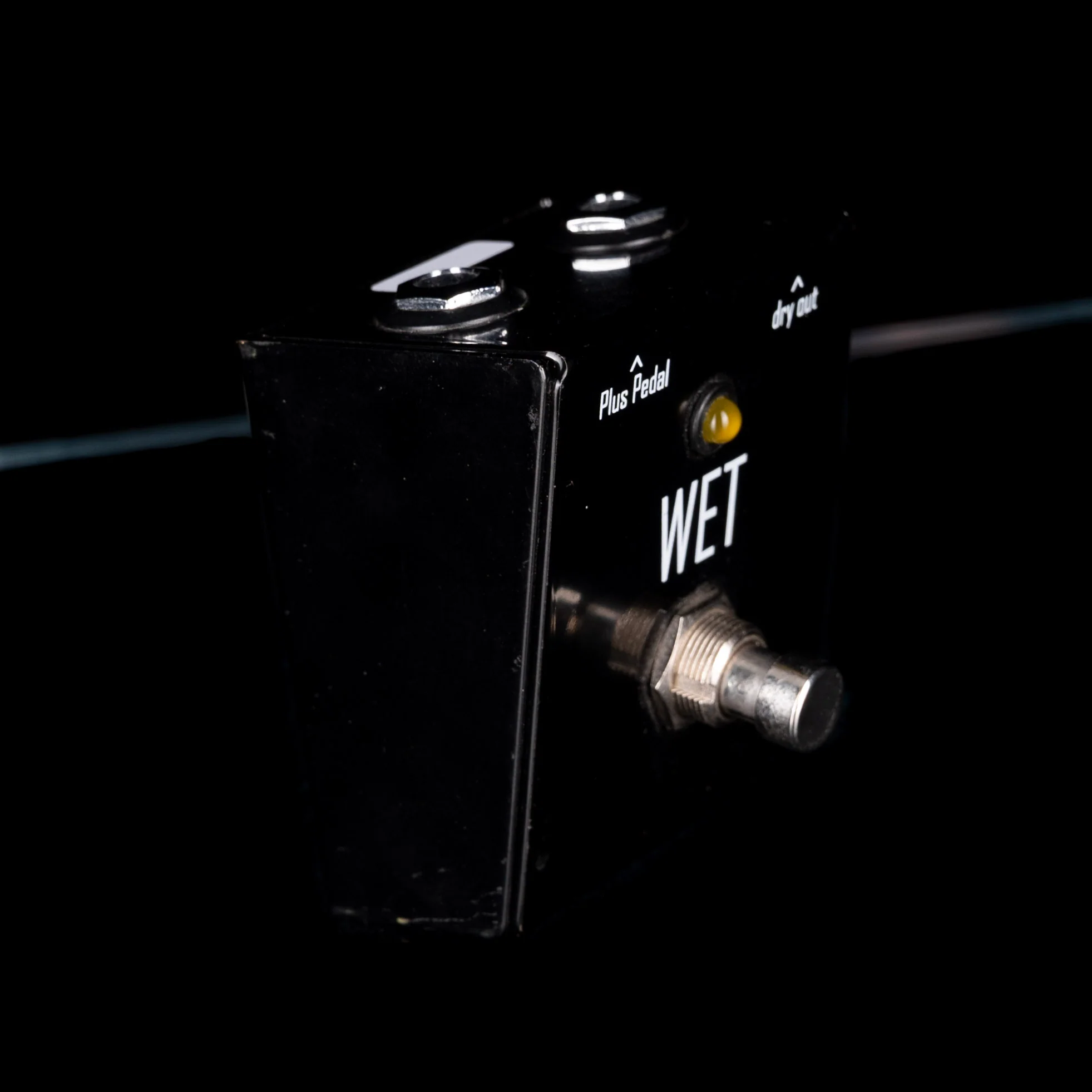 Used Gamechanger Audio Wet Footswitch for Plus Guitar Pedal - Image 4