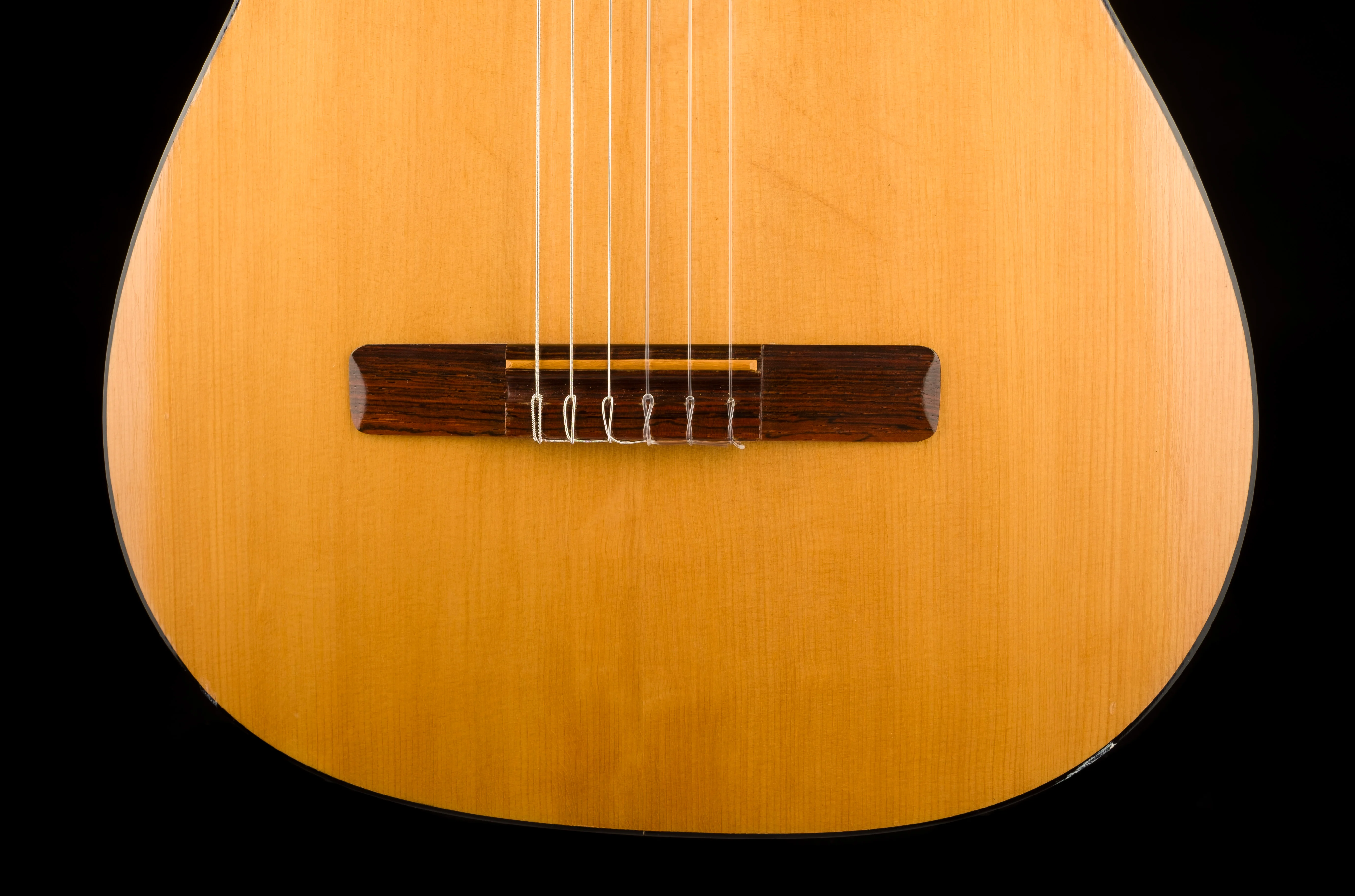 Used Goya G-10 Classical Guitar with Case - Image 5