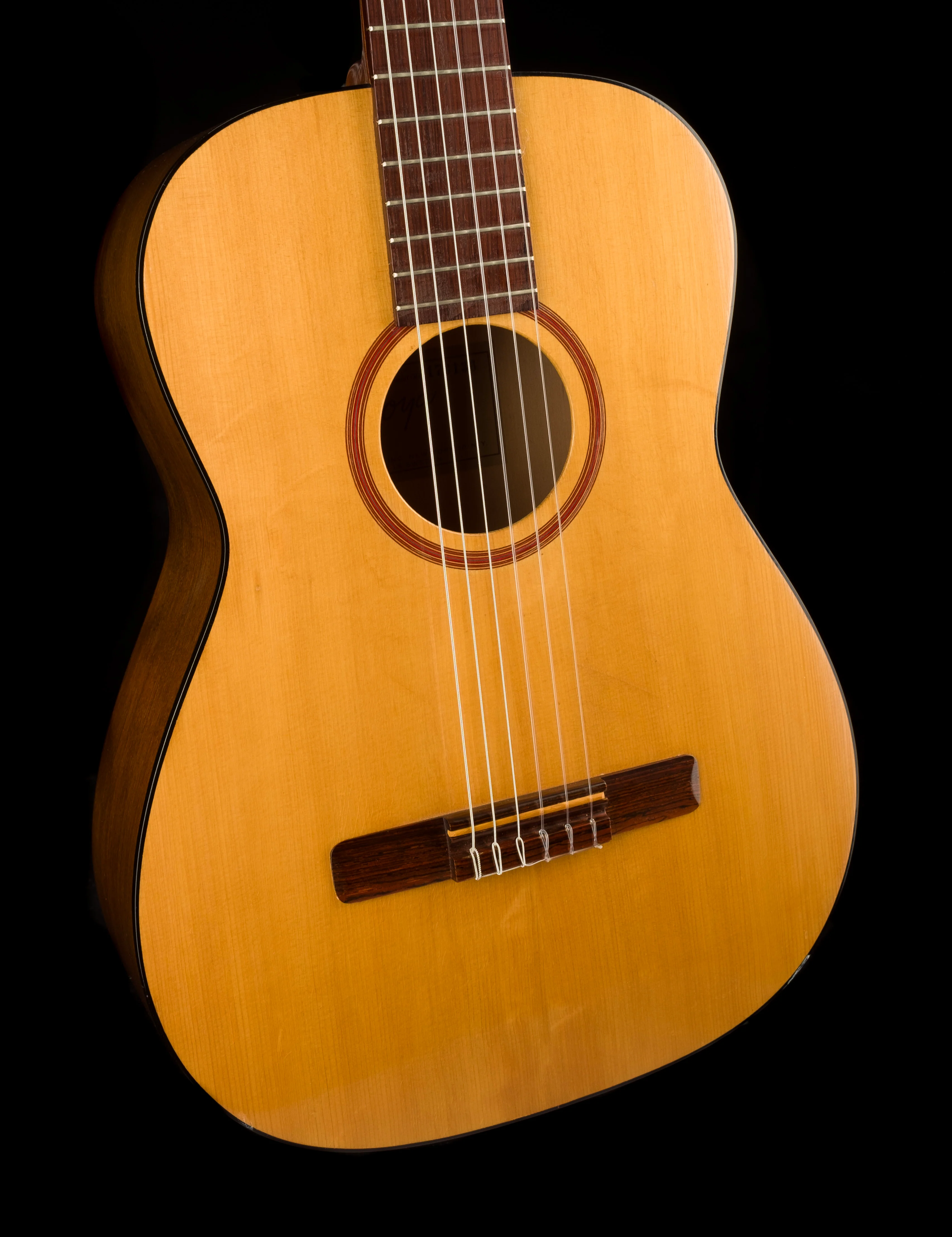 Used Goya G-10 Classical Guitar with Case - Image 8