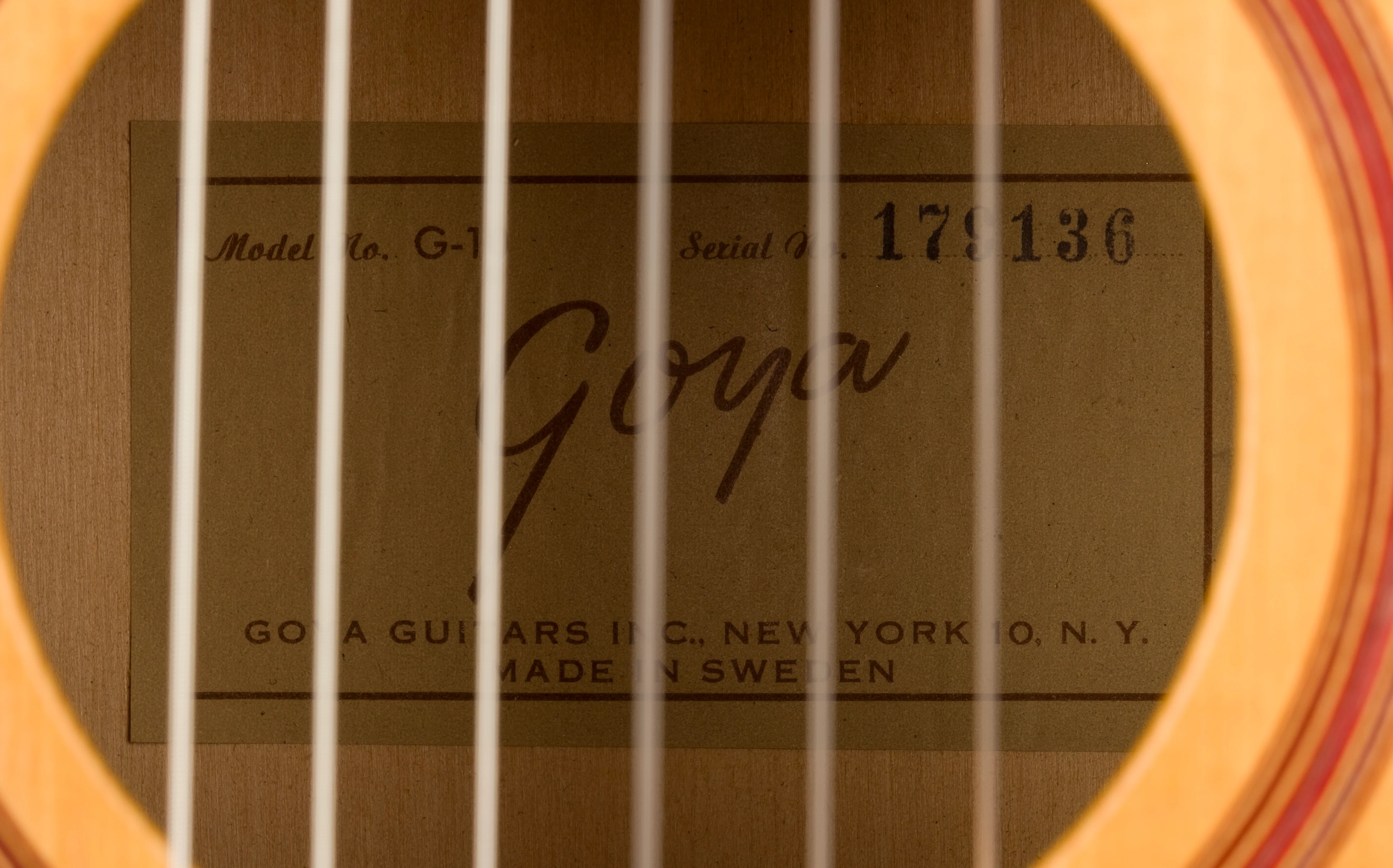 Used Goya G-10 Classical Guitar with Case - Image 9