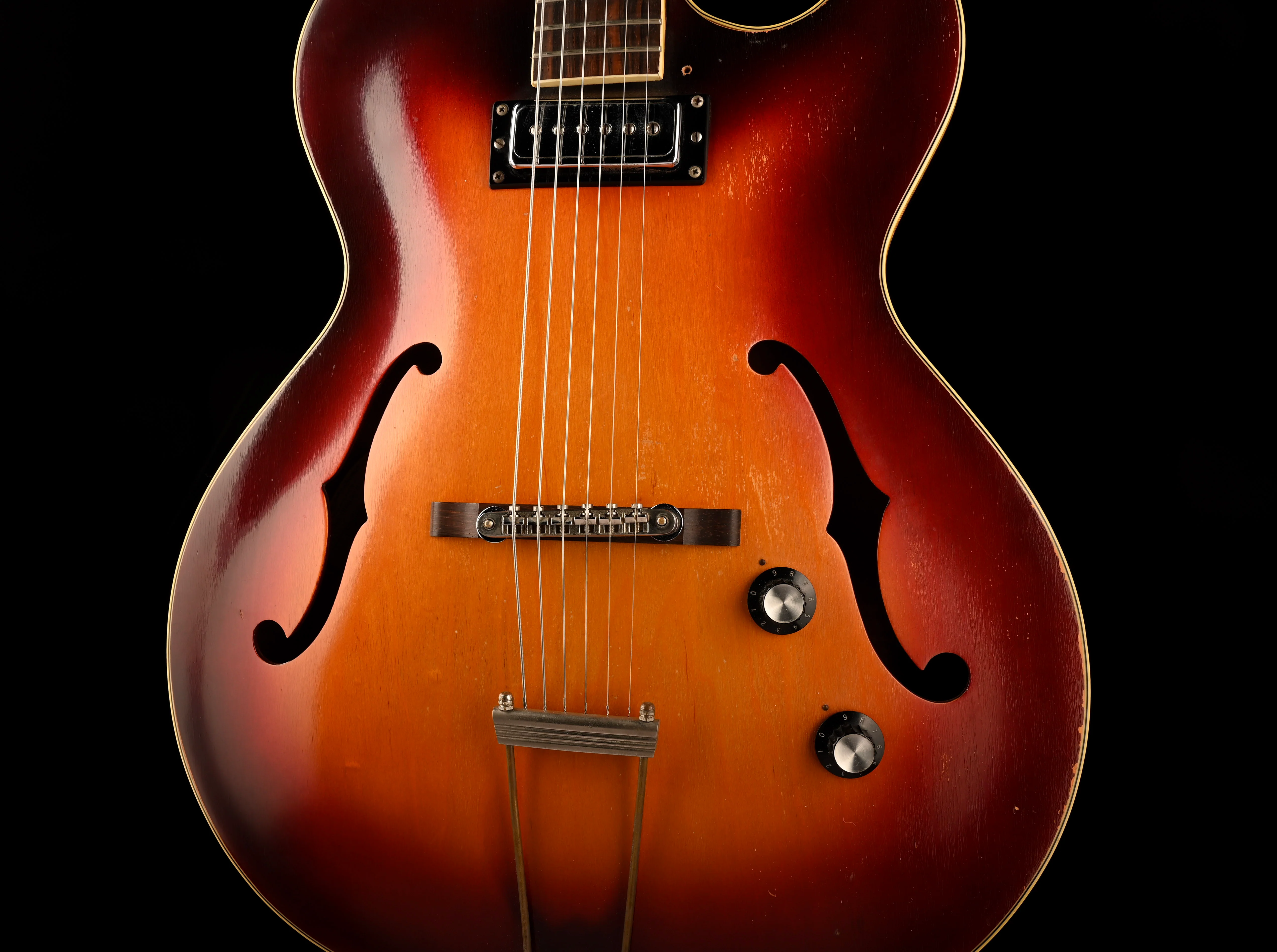 Vintage 1964 Guild T-100 Tri-Color Sunburst With Case - Image 6