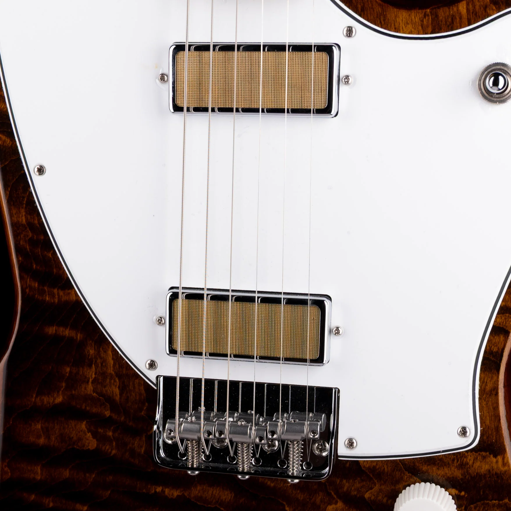 Used Harmony Limited Edition Flame Maple Silhouette Transparent Brown with Mono Case - Image 4
