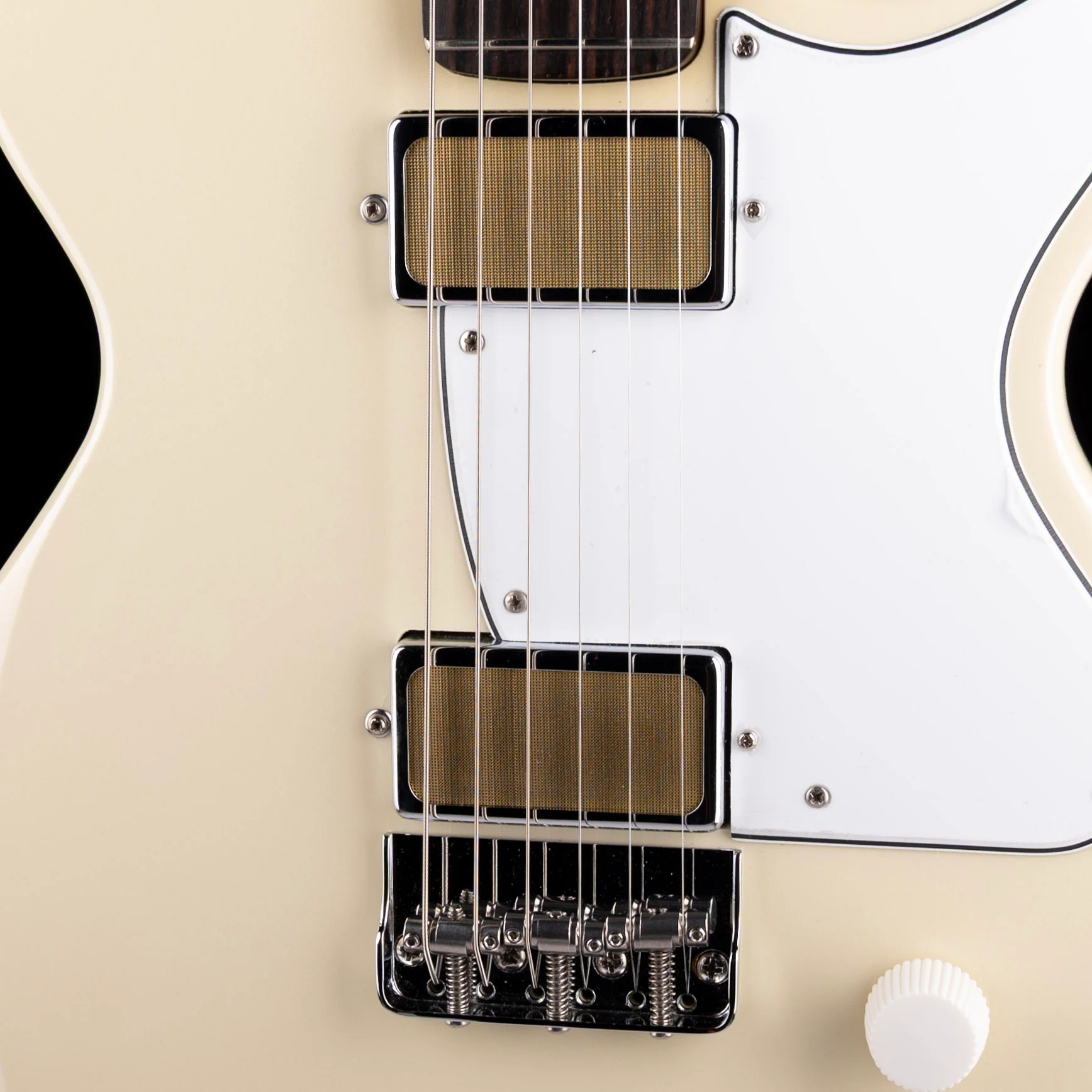 Used Harmony Rebel Pearl White With Mono Case - Image 4