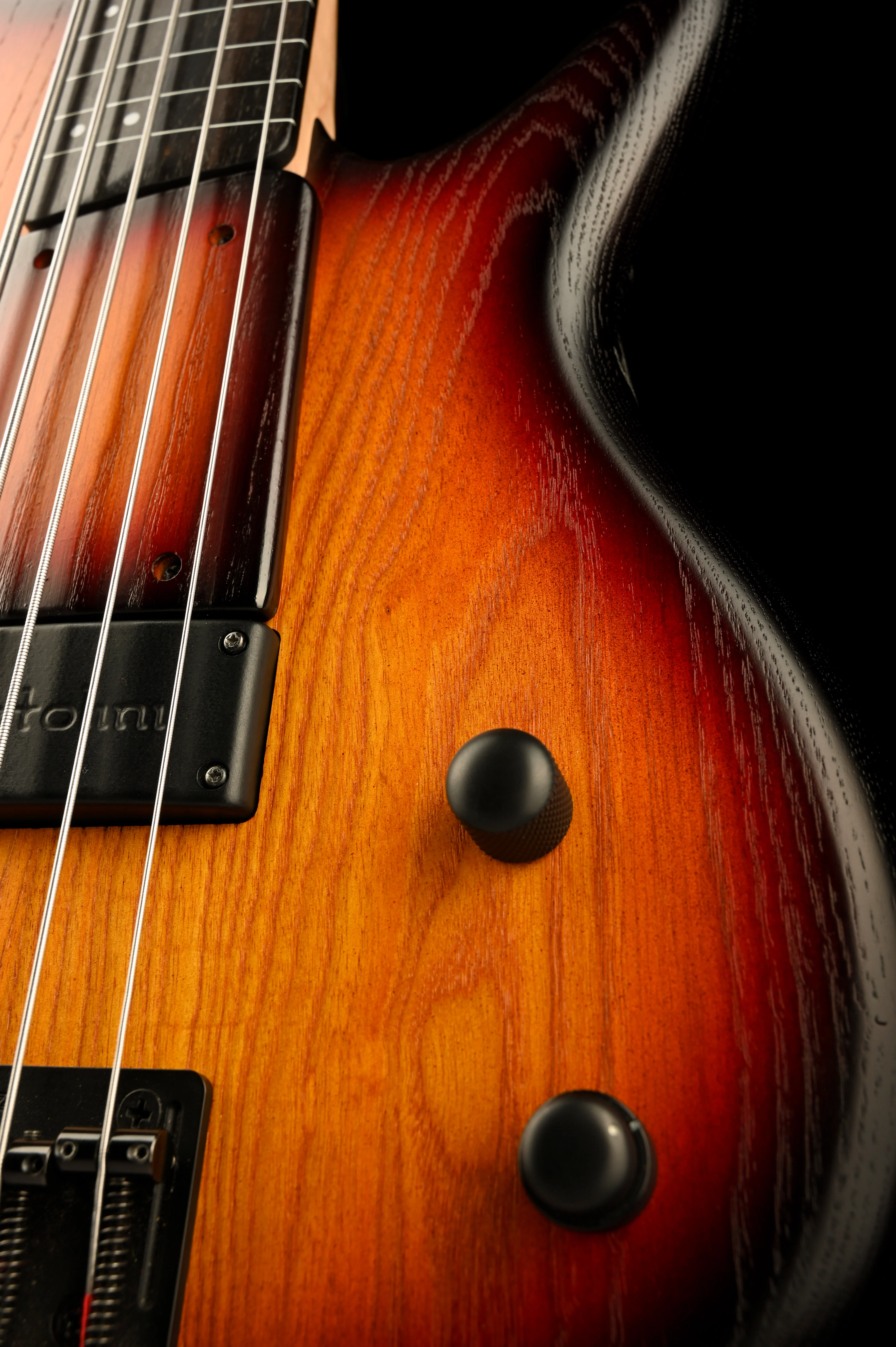 Used Ibanez GWB205 Gary Willis Fretless 5-String Electric Bass Tequila Sunrise Flat with Gig Bag - Image 8