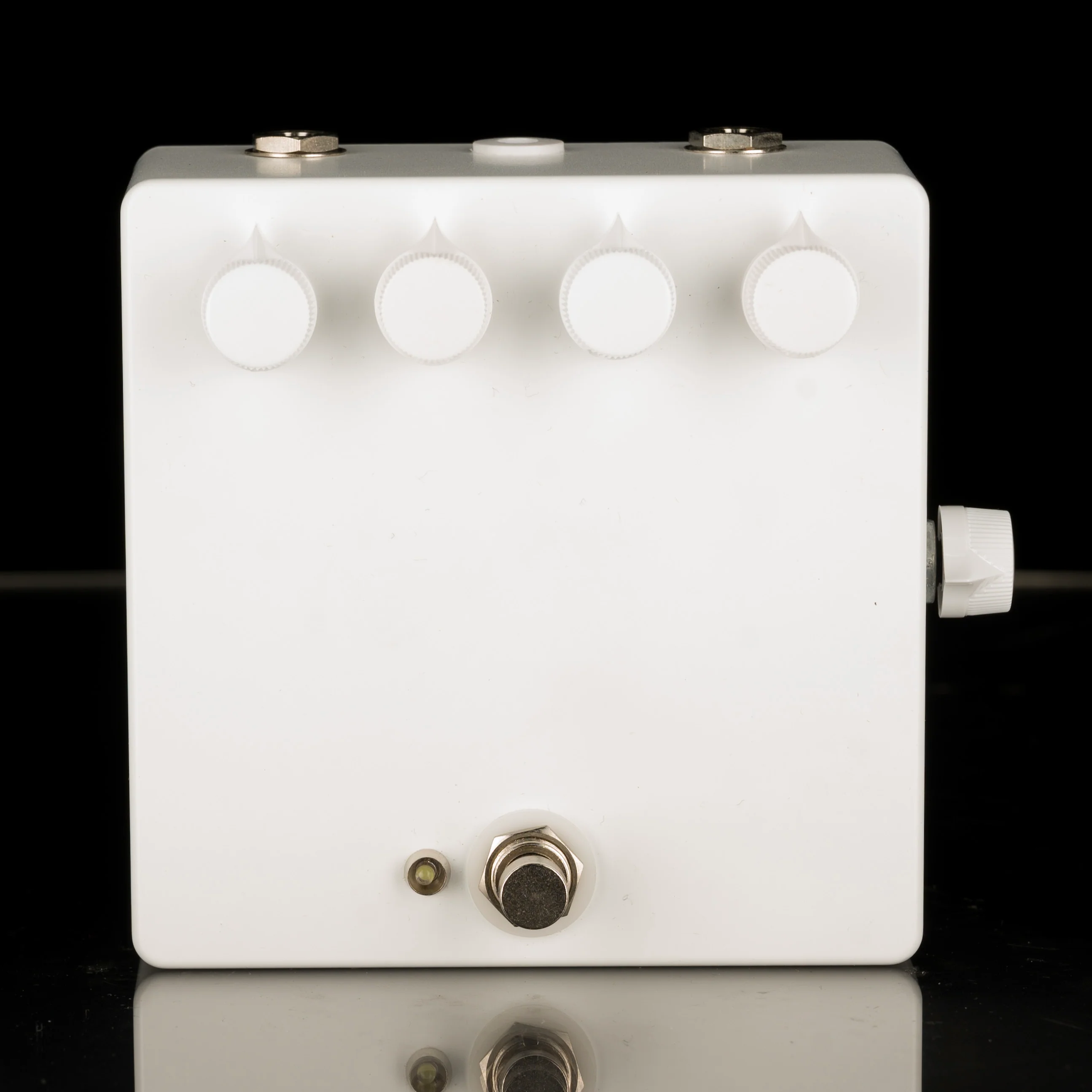 Used Jext Telez White Pedal Overdrive With Box - Image 2
