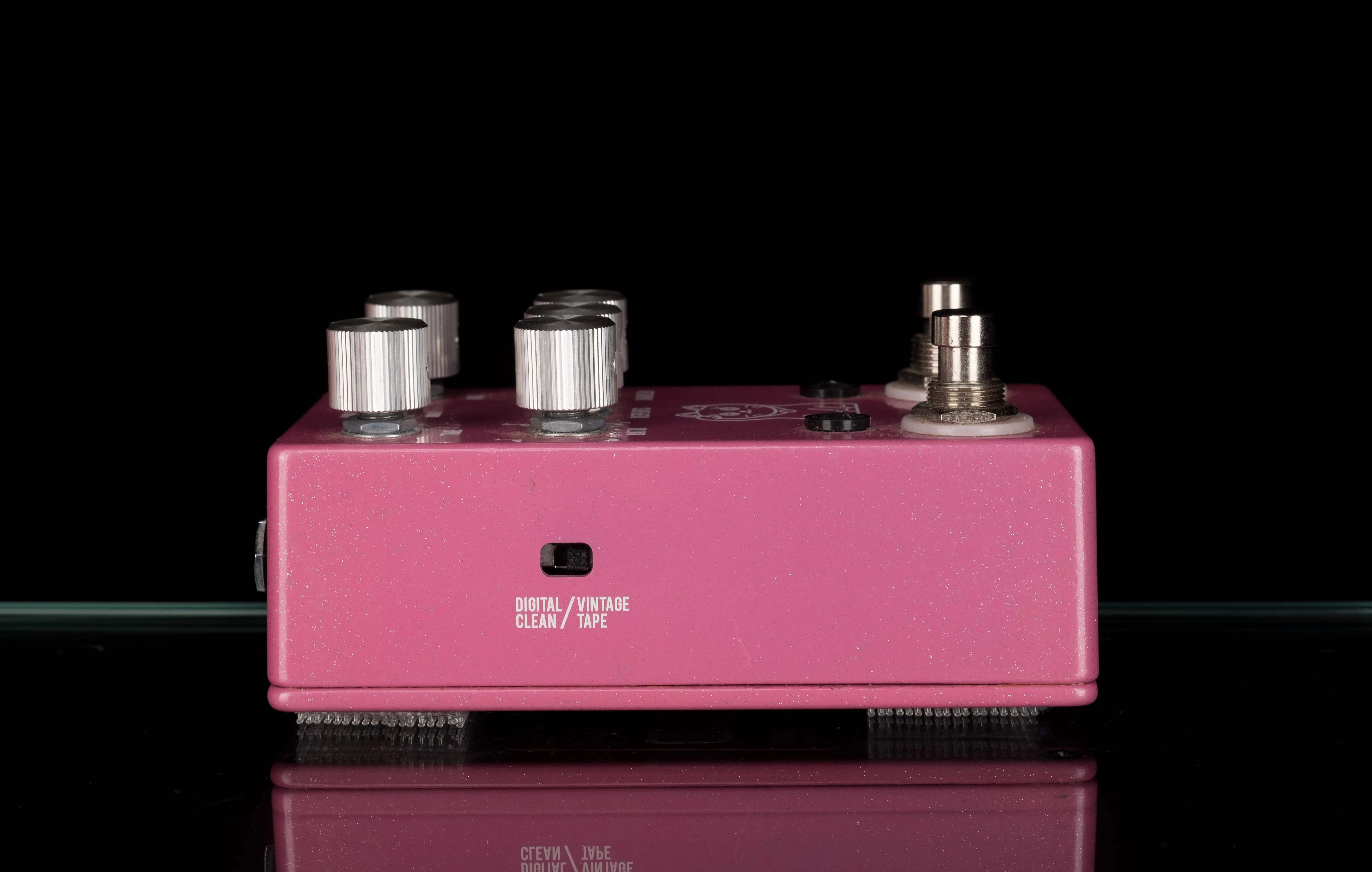 Used JHS Lucky Cat Delay Pink Guitar Effect Pedal With Box - Image 6