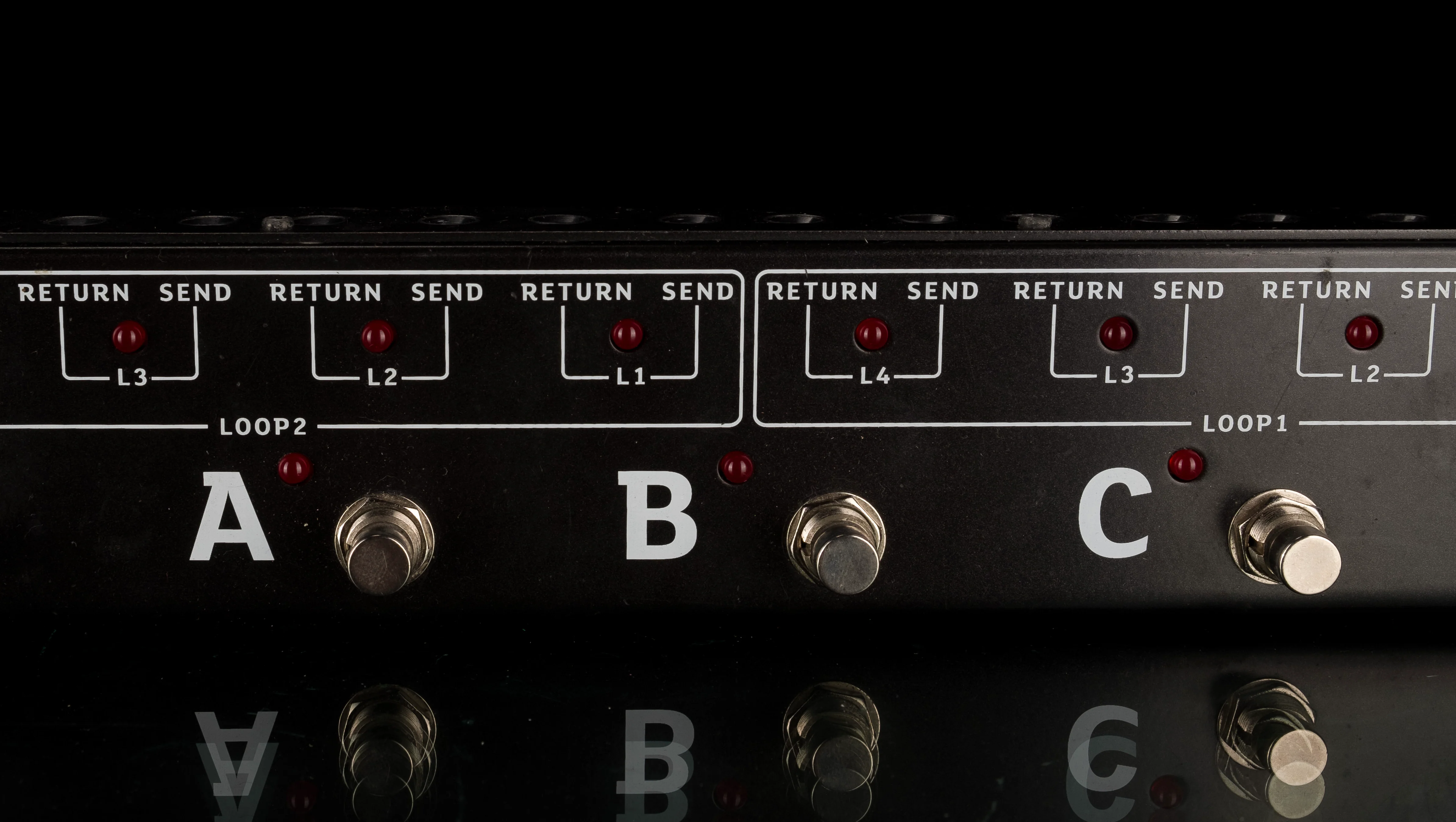 Used Joyo-PXL-LIVE Dual 4-Channel Programable Looper Footswitch Pedal Controller - Image 3
