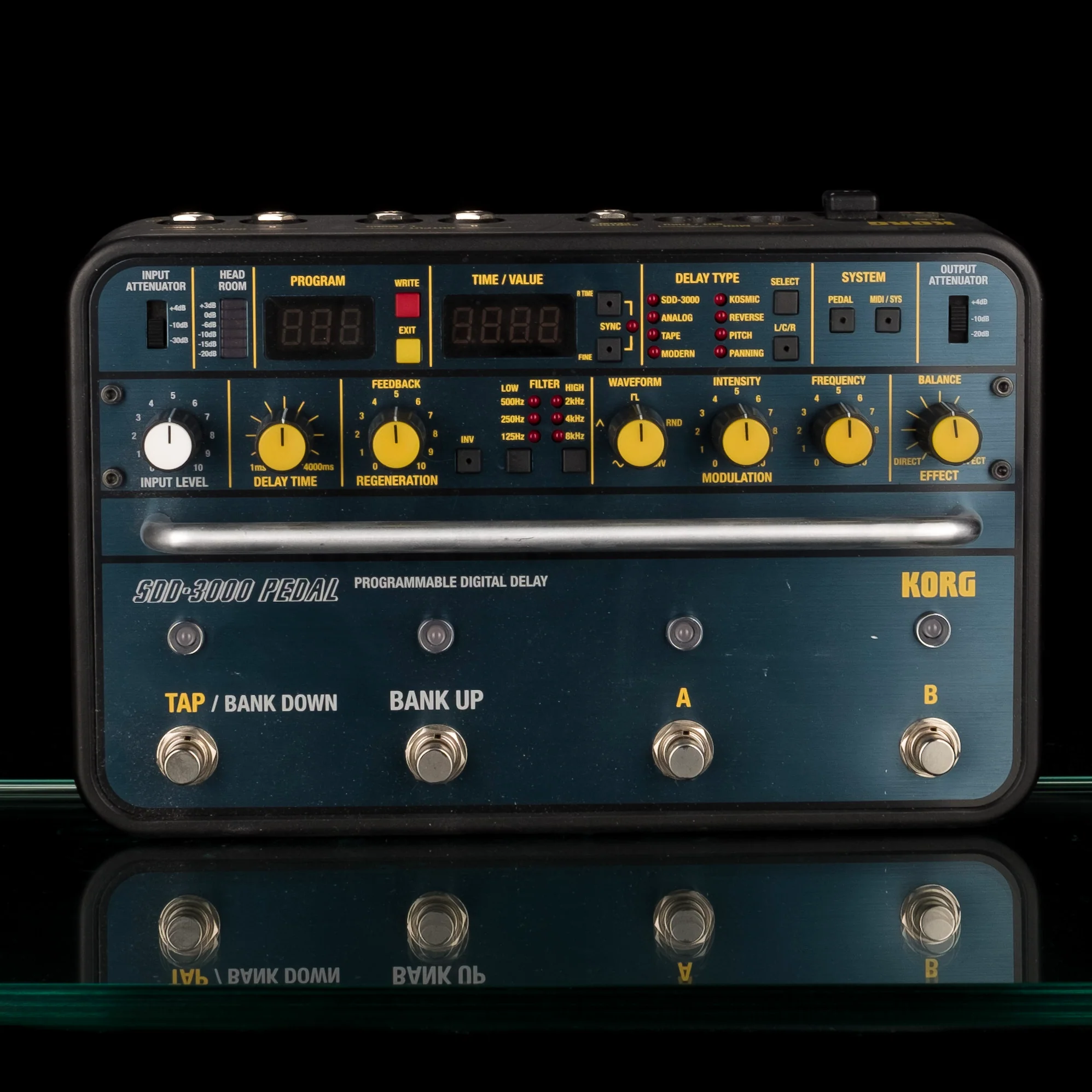 Used Korg SDD-3000 Programmable Digital Delay Pedal with Box - Image 2
