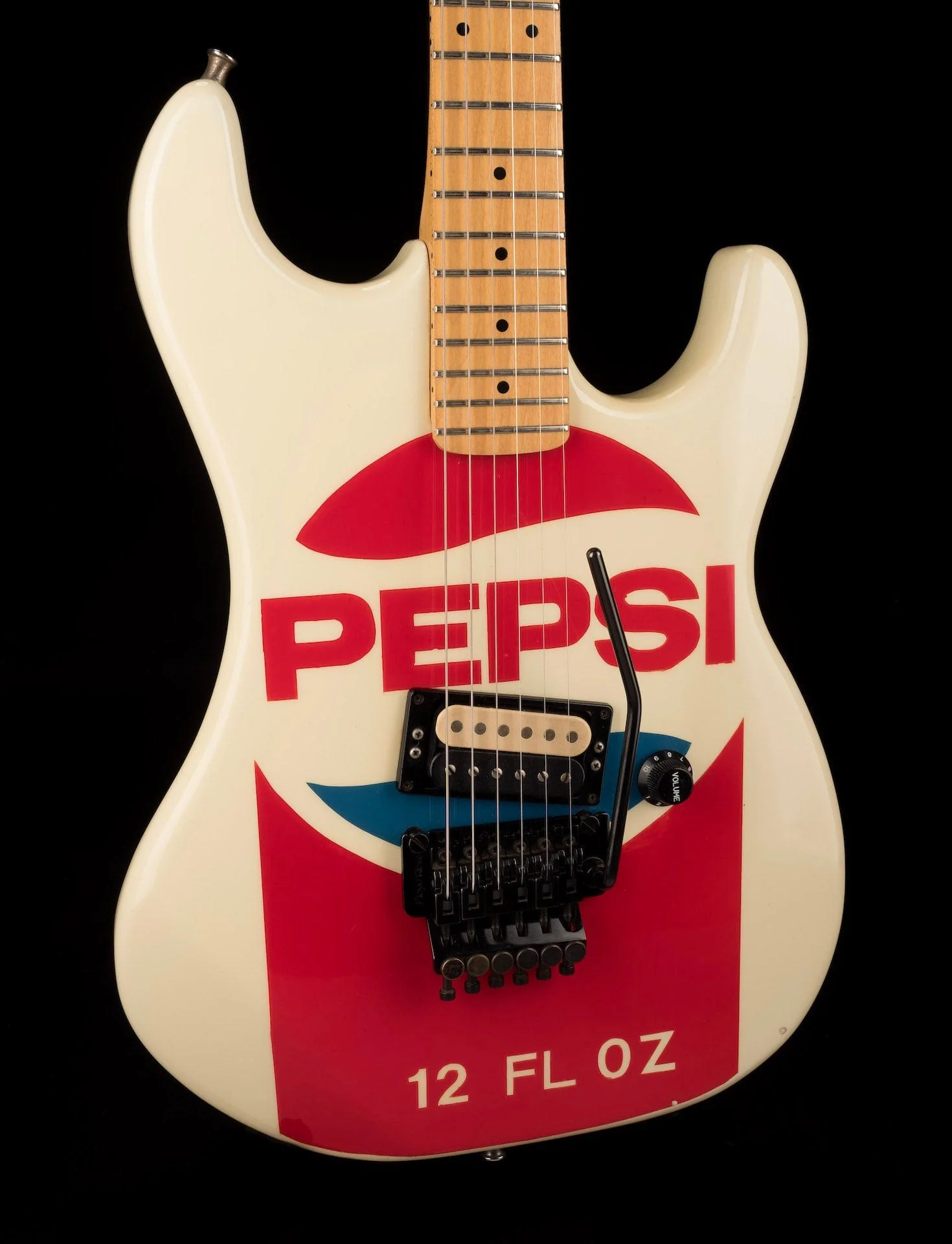 Vintage Kramer Baretta Pepsi Limited Edition with OHSC RARE!!!! - Image 10
