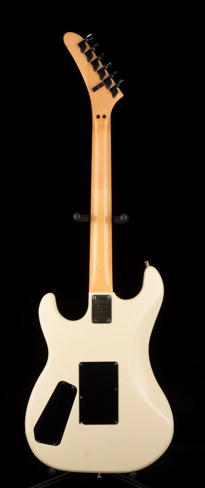Vintage Kramer Baretta Pepsi Limited Edition with OHSC RARE!!!! - Image 15