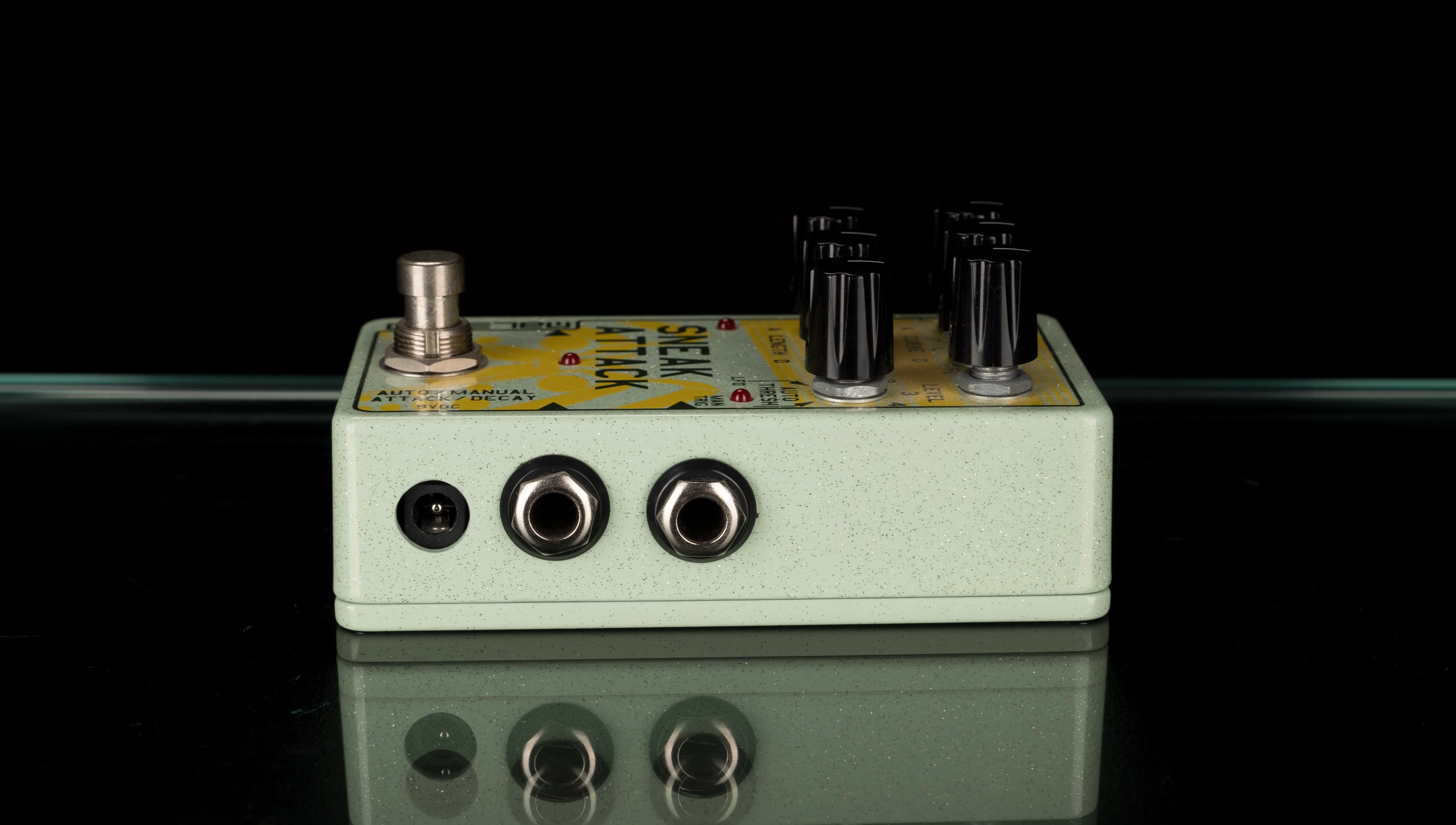 Used Malekko Sneak Attack + Lil Buddy Digital VCA Controller Expander - Image 4