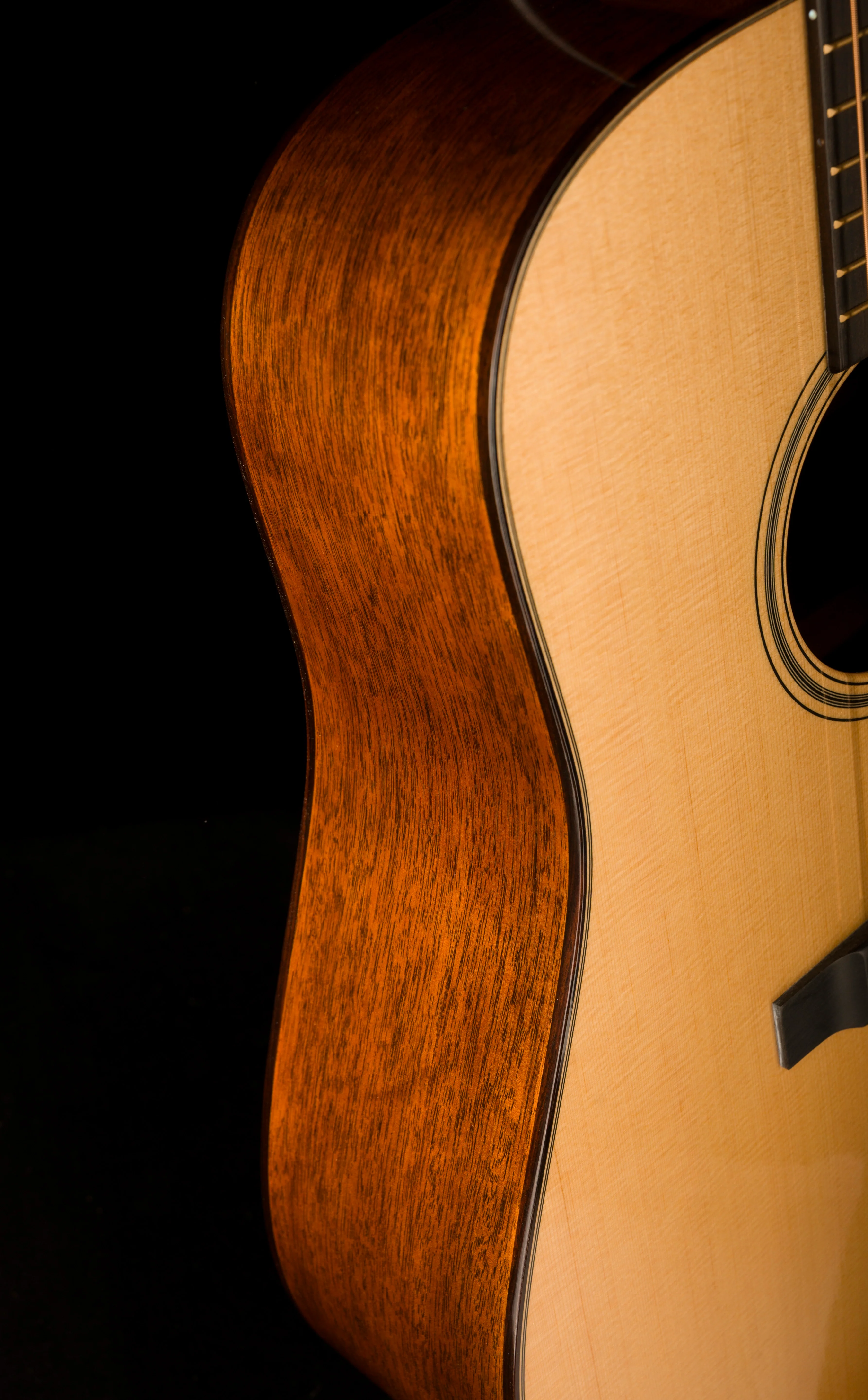 Pre Owned Martin D-18 Modern Deluxe Natural with OHSC - Image 10
