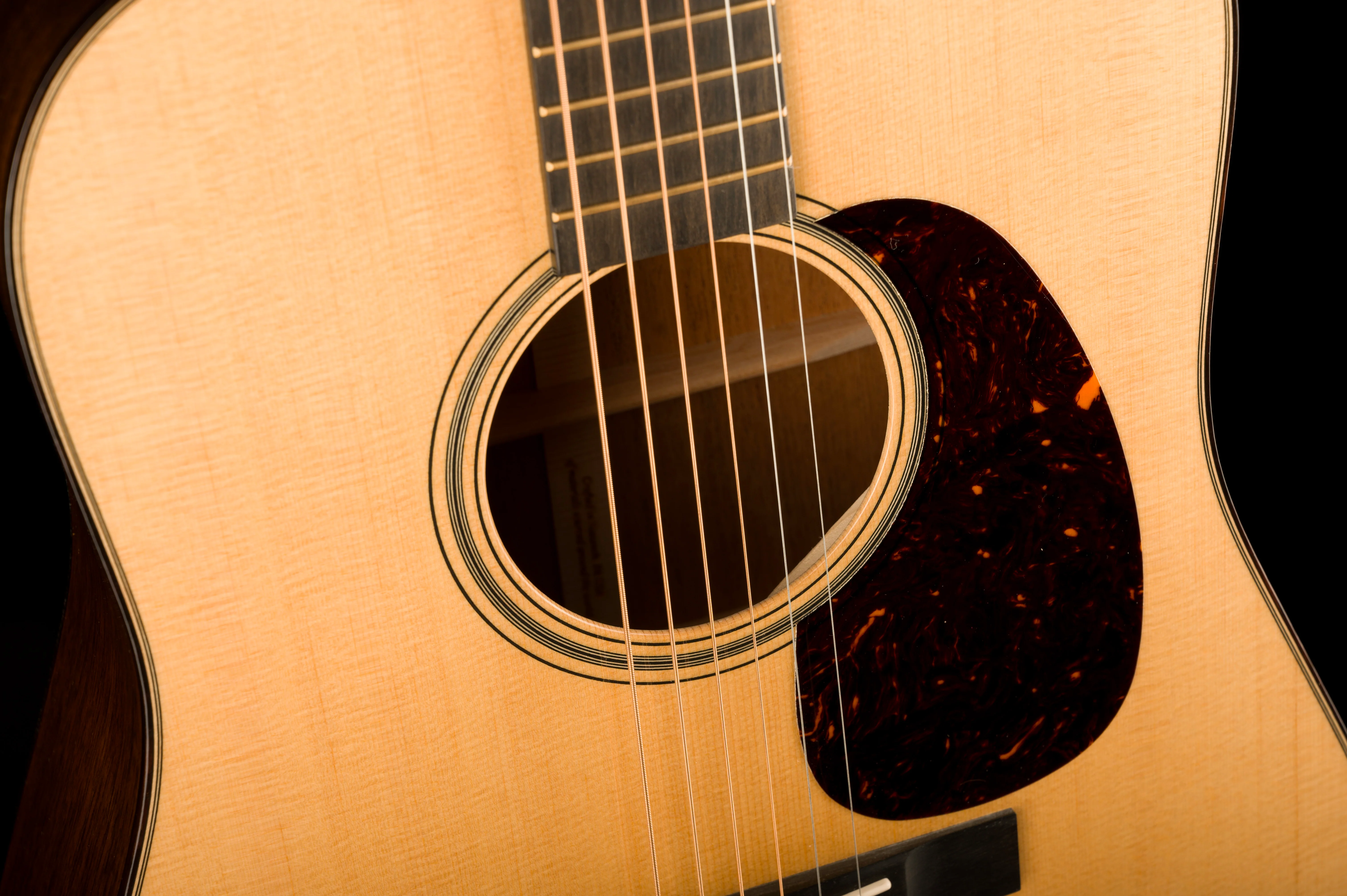 Pre Owned Martin D-18 Modern Deluxe Natural with OHSC - Image 8