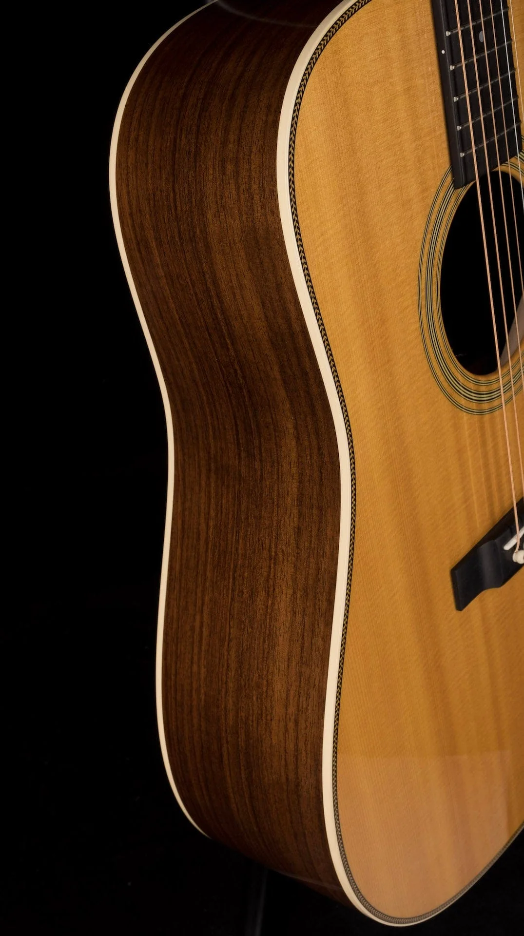 Used Martin HD-28 Acoustic with OHSC - Image 9