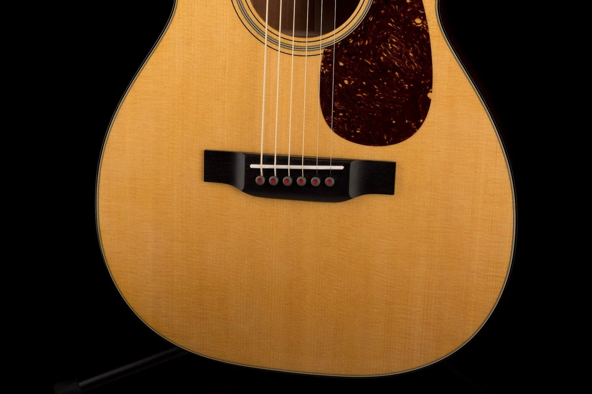 Used Martin Standard Series 0-18 Acoustic with OHSC - Image 5