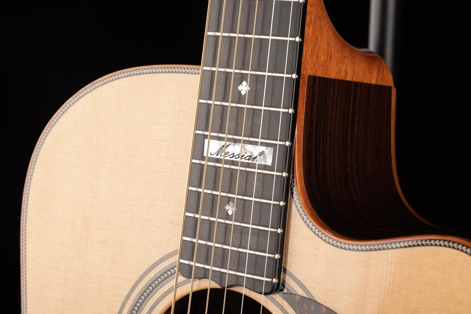 Used Maton The Messiah EM100C Natural with OHSC - Image 3