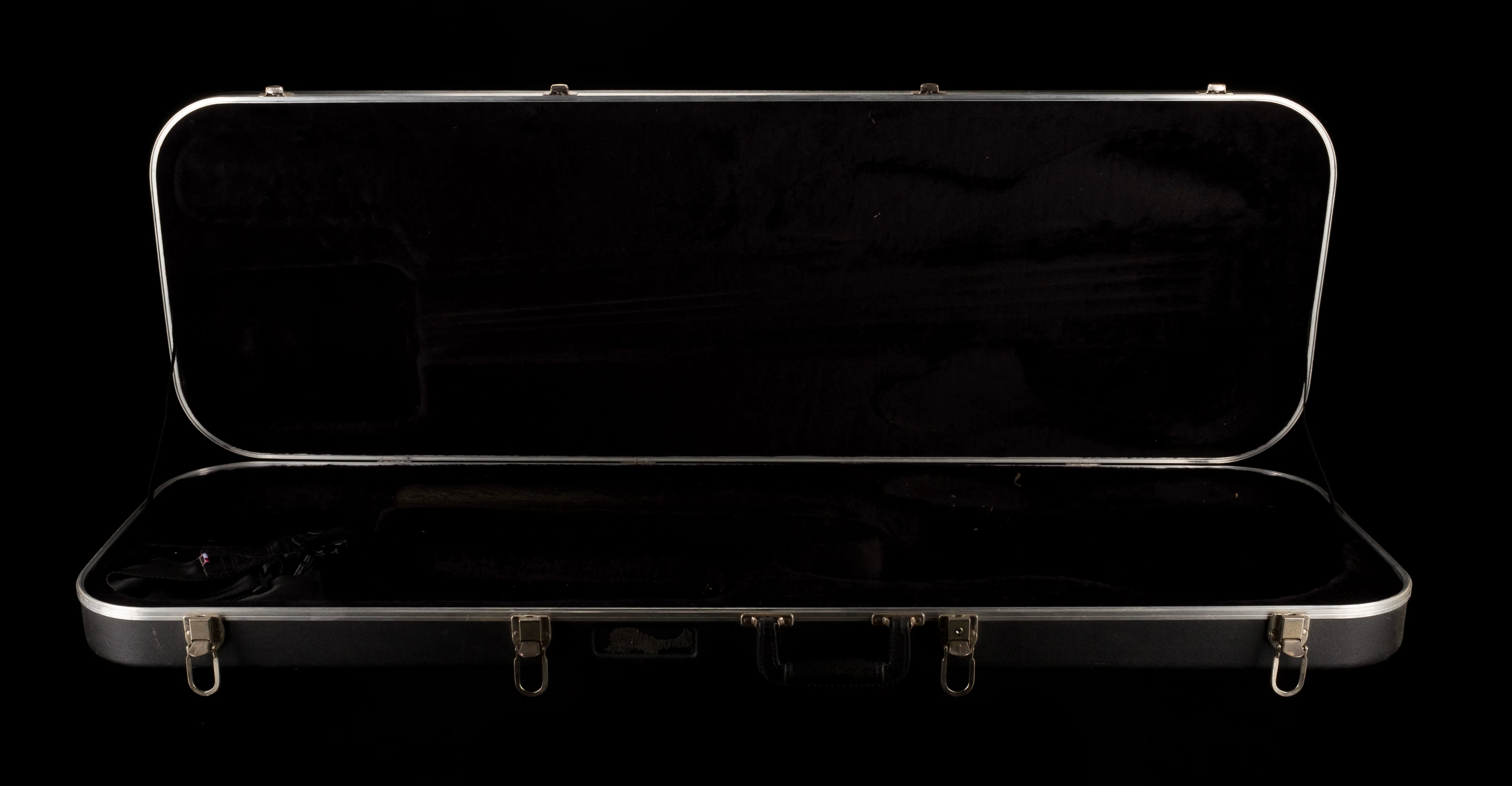 Used Molded Jazz Bass Case - Image 4