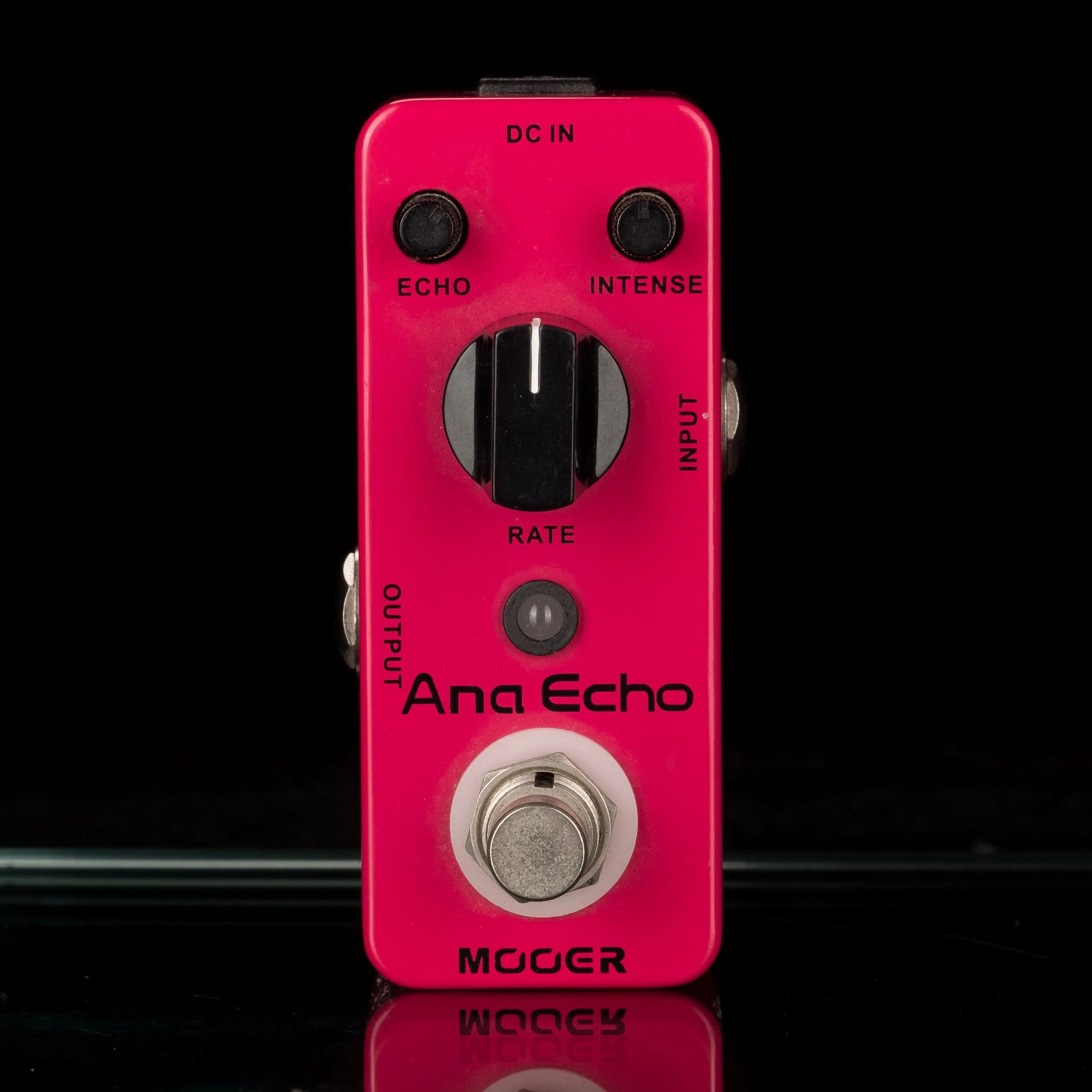 Used Mooer Ana Echo Pedal