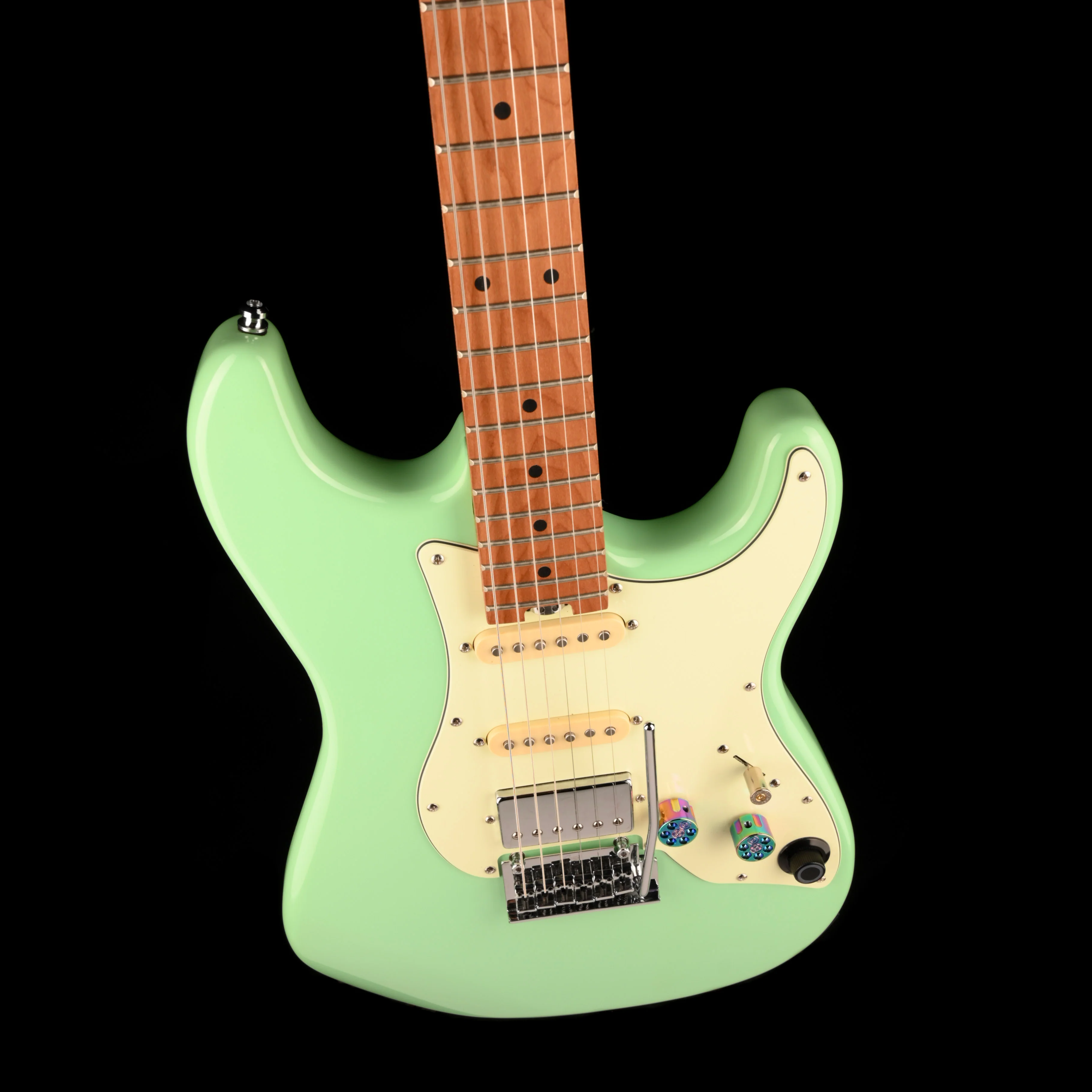 Used Mooer GTRS S801 Intelligent Guitar/Amp/Footswitch Kit, S-Style Electric Guitar Seafoam Green - Image 4