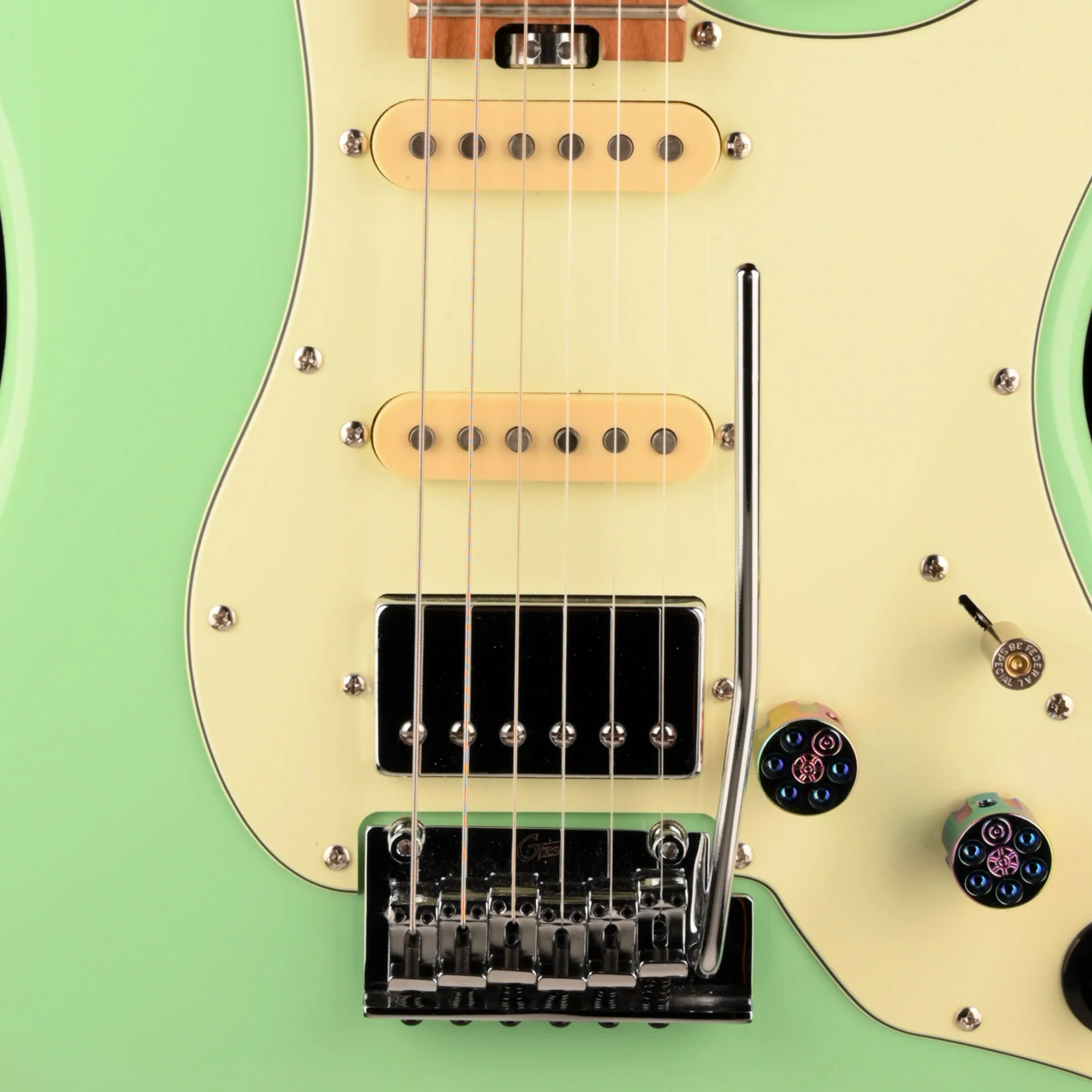 Used Mooer GTRS S801 Intelligent Guitar/Amp/Footswitch Kit, S-Style Electric Guitar Seafoam Green - Image 5