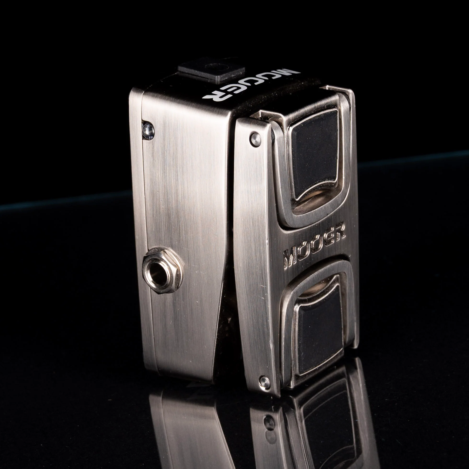 Used Mooer Leveline Mini Volume Pedal - Image 6