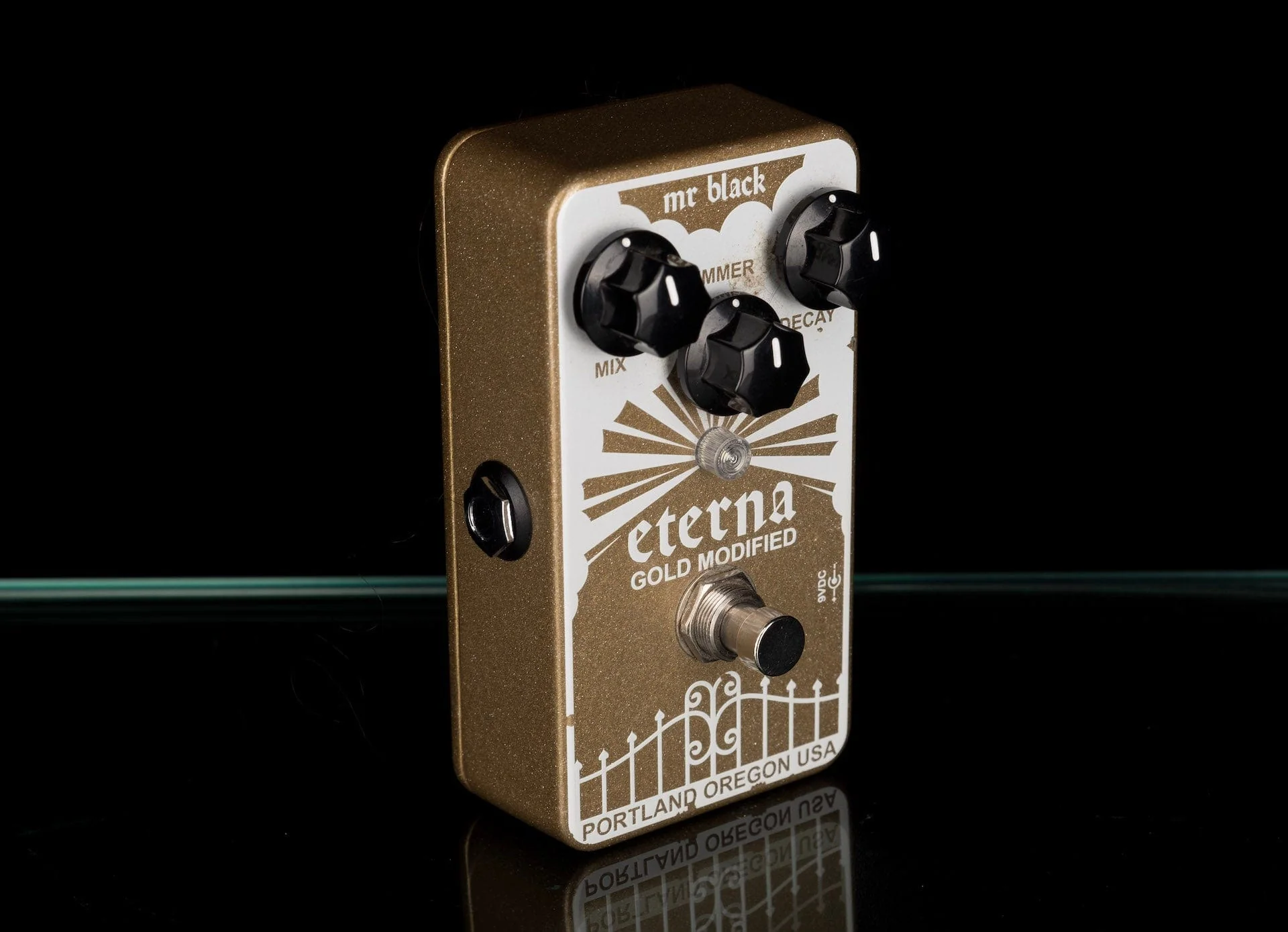 Used Mr Black Eterna Reverb Guitar Effect Pedal - Image 5
