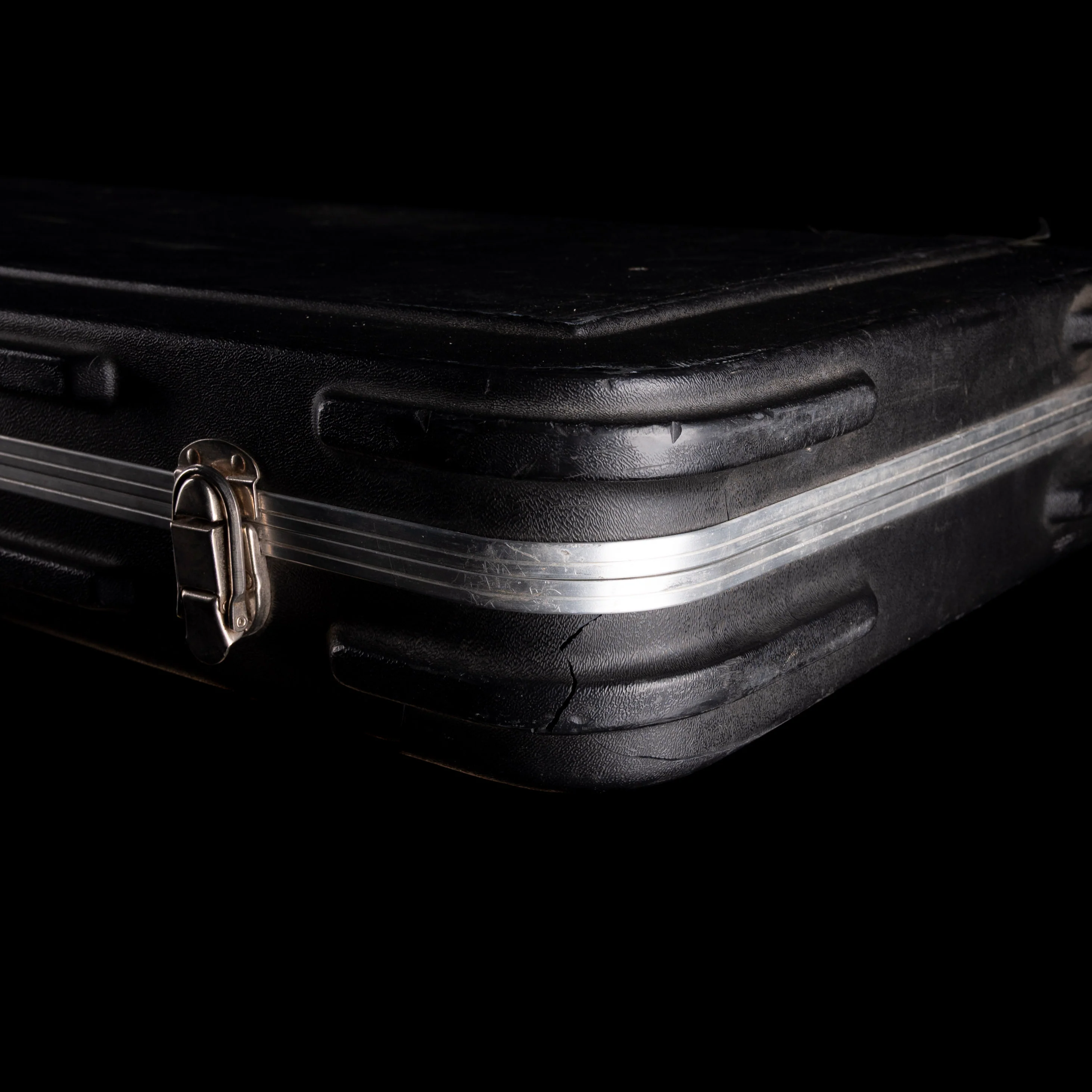 Used Music Man Stingray Bass Case Black - Image 6