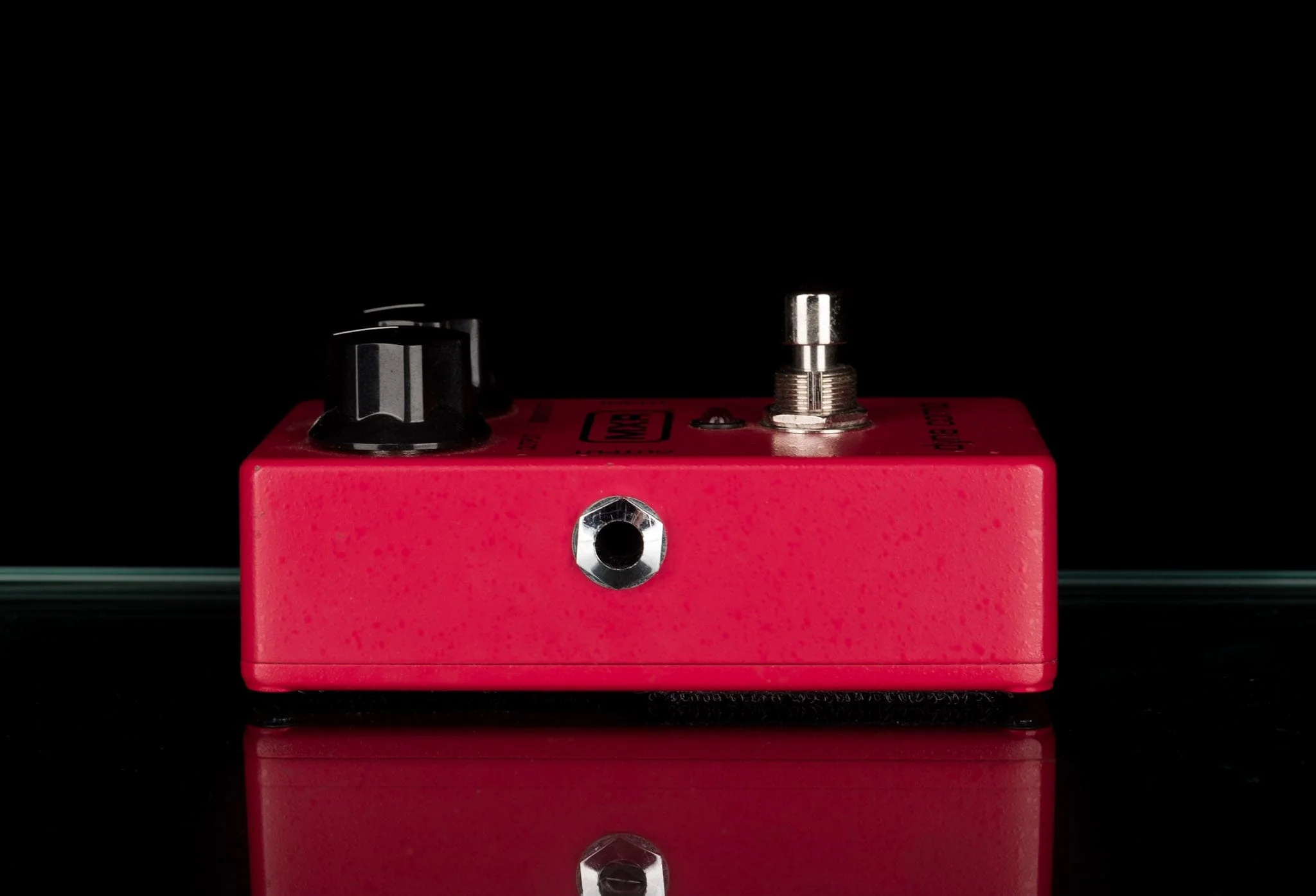 Used MXR Dyna Comp Compressor Guitar Effect Pedal - Image 4