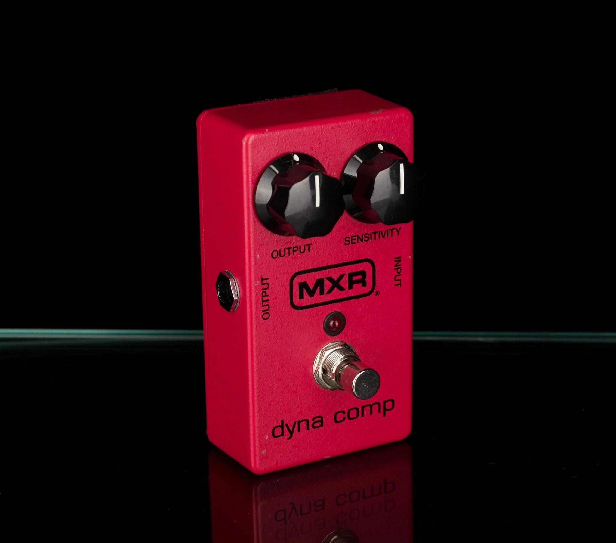 Used MXR Dyna Comp Compressor Guitar Effect Pedal - Image 5