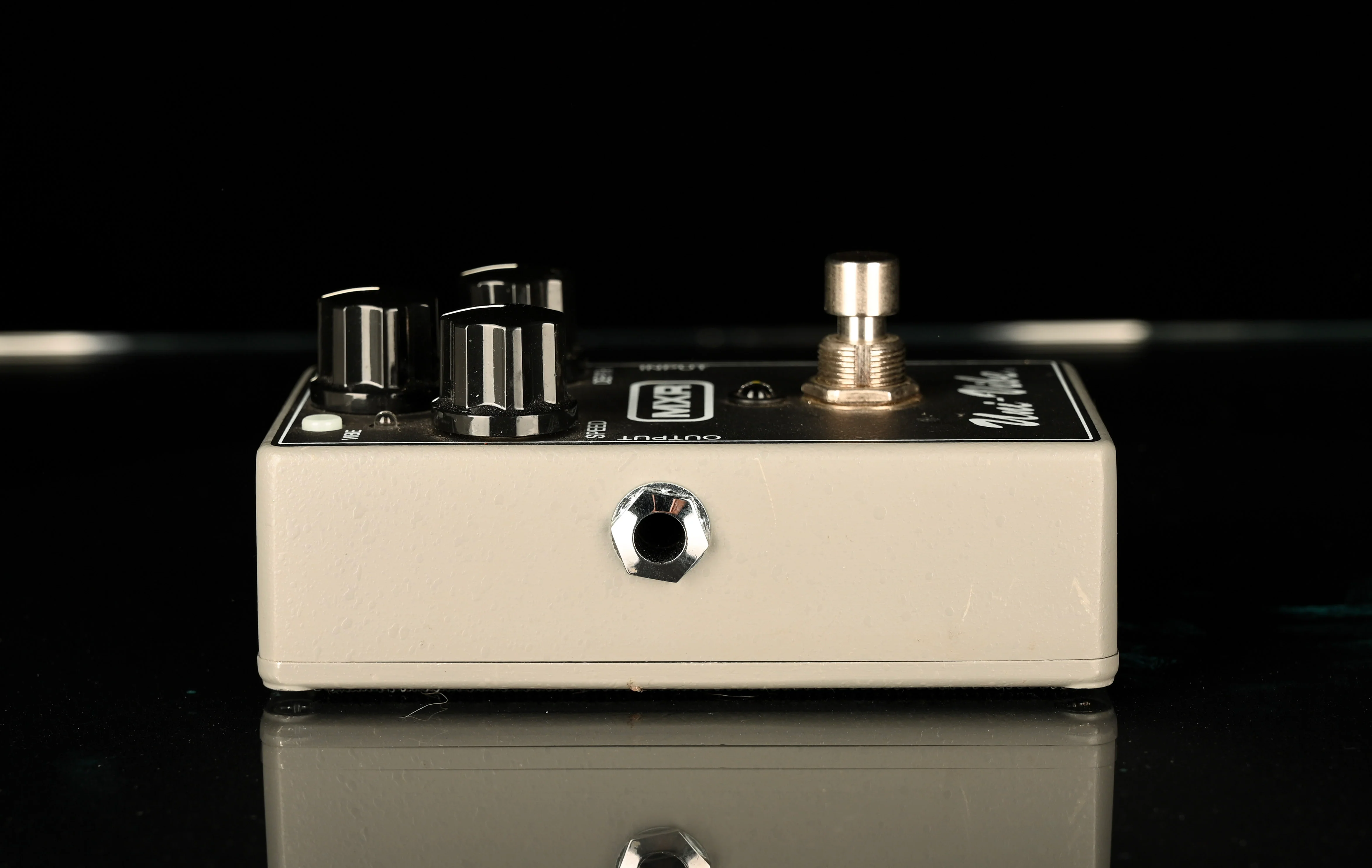 Used MXR M68 Uni-Vibe Guitar Effect Pedal With Box - 2 - Image 4