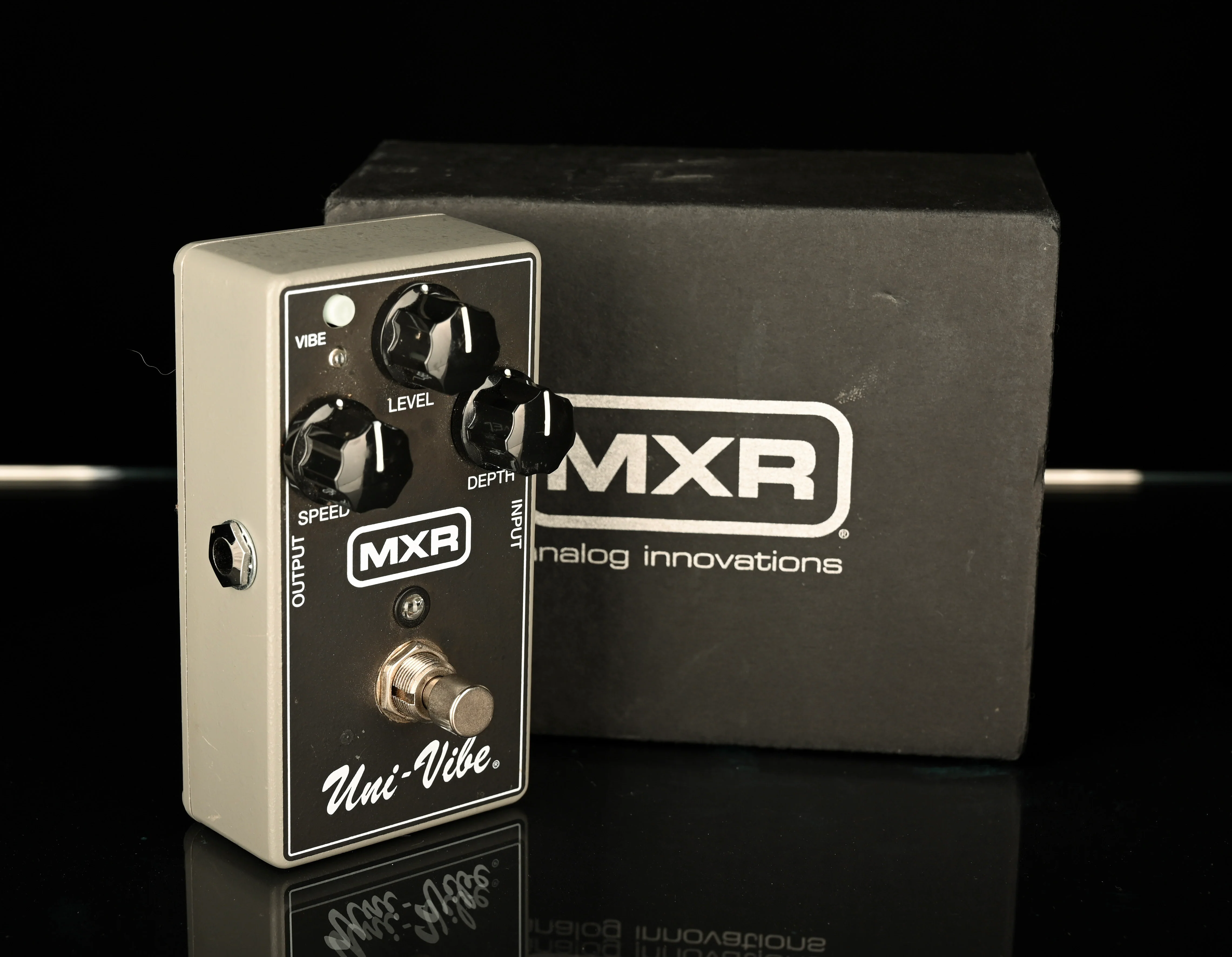 Used MXR M68 Uni-Vibe Guitar Effect Pedal With Box - 2 - Image 5