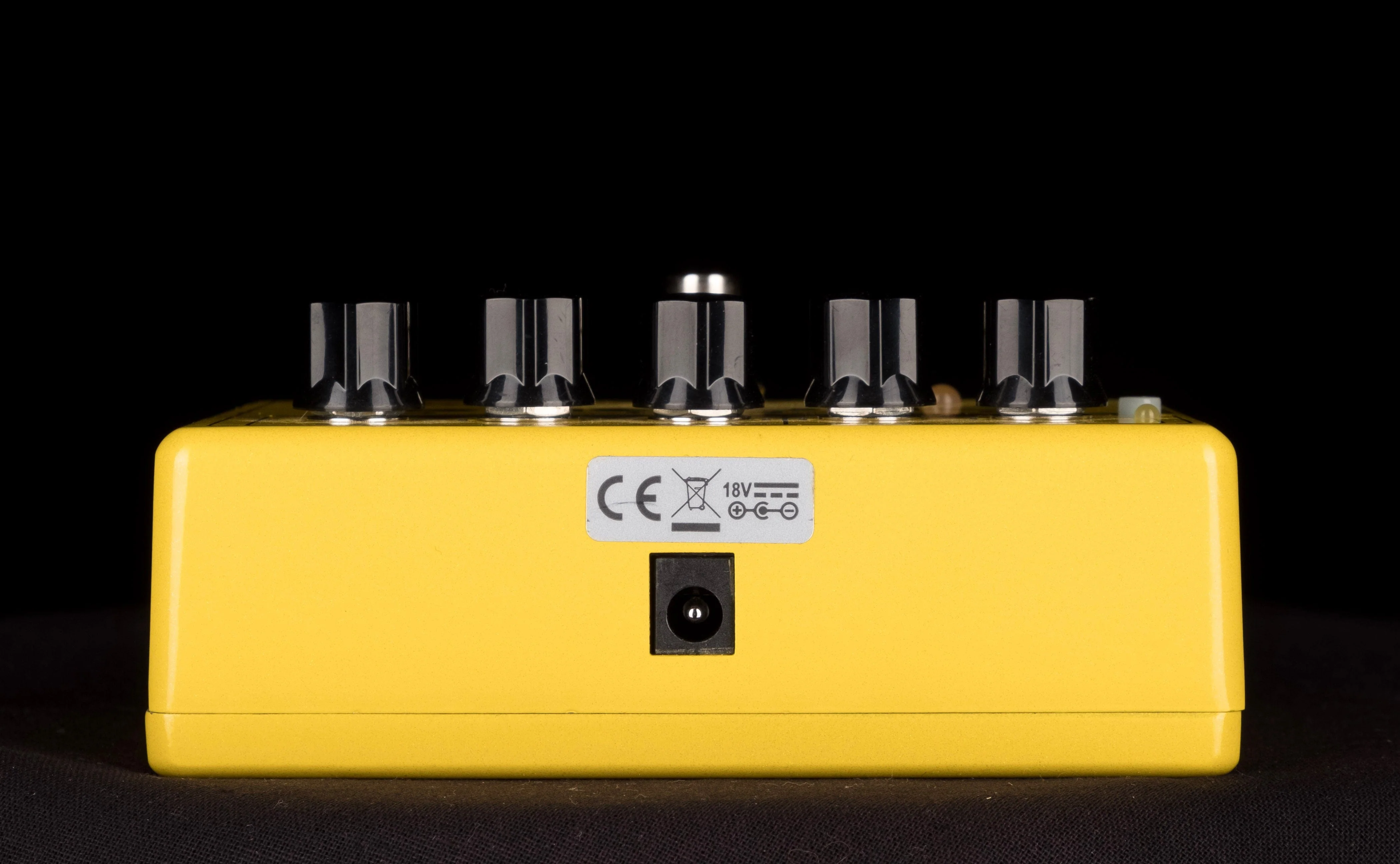 Used MXR Stereo Chorus Guitar Effect Pedal - Image 5