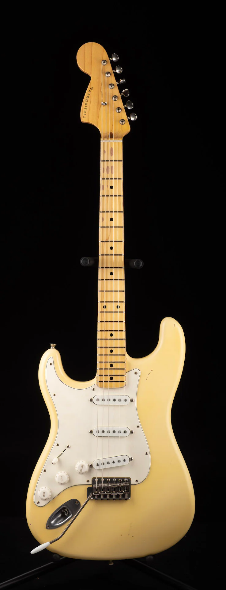 Used Nash S-68 HX Light Aging Vintage White with OHSC - Image 2