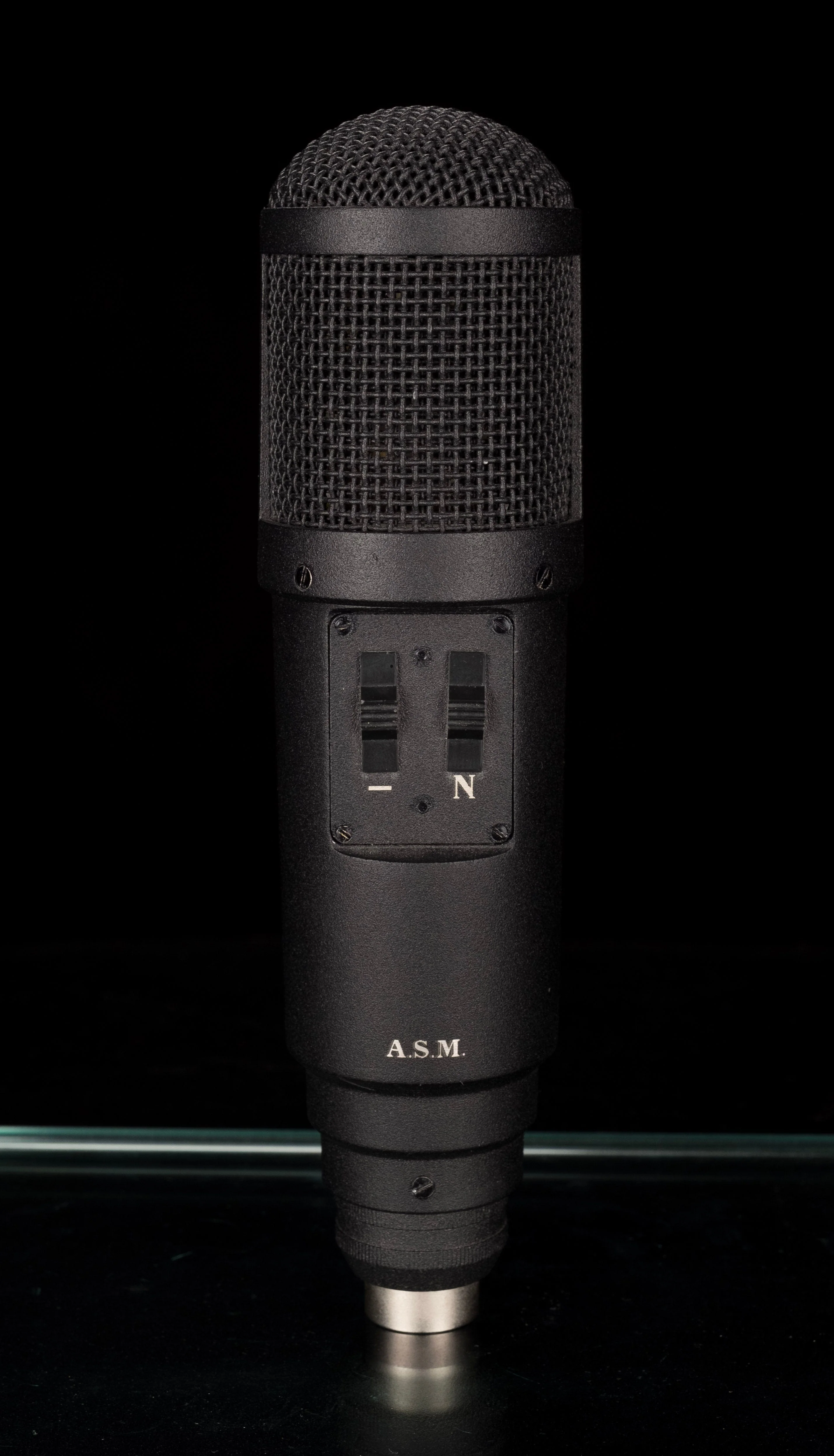 Used Oktava MK-319 Large Diaphragm Cardiode Condenser Microphone - Image 3