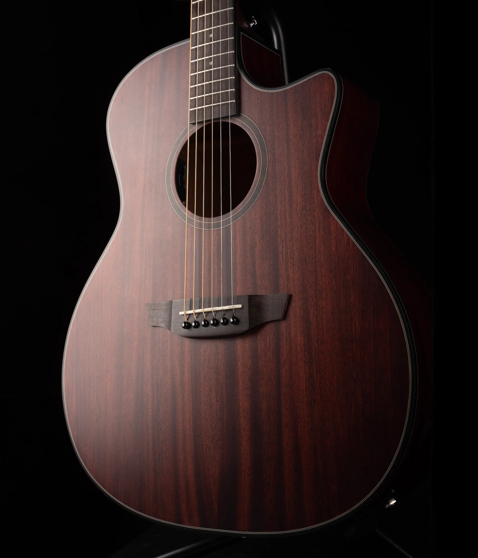 Used Orangewood Morgan Mahogany Live Acoustic Electric Guitar with Gig Bag - Image 8