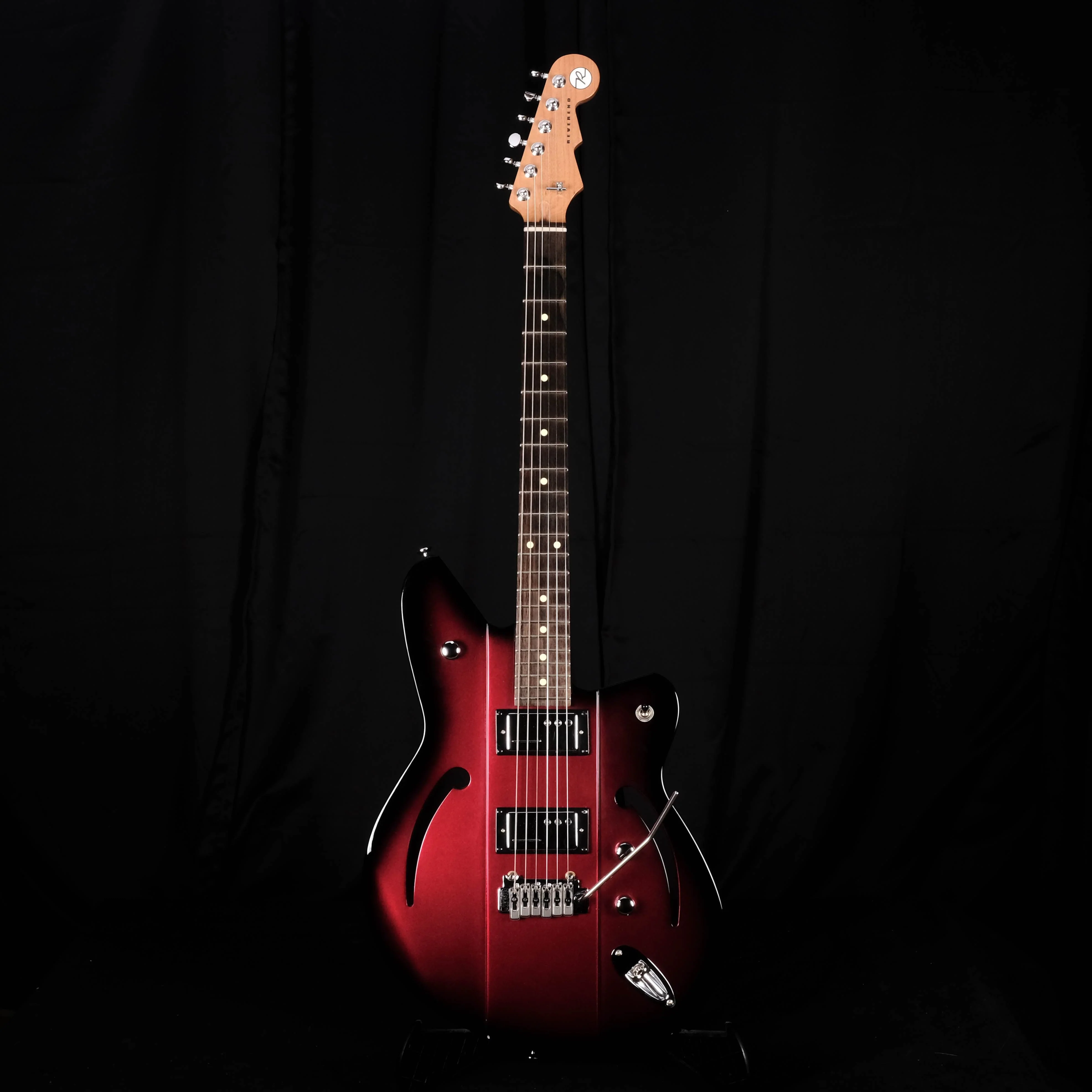 Used Reverend AirSonic W Metallic Red Burst Electric Guitar With HSC - Image 2
