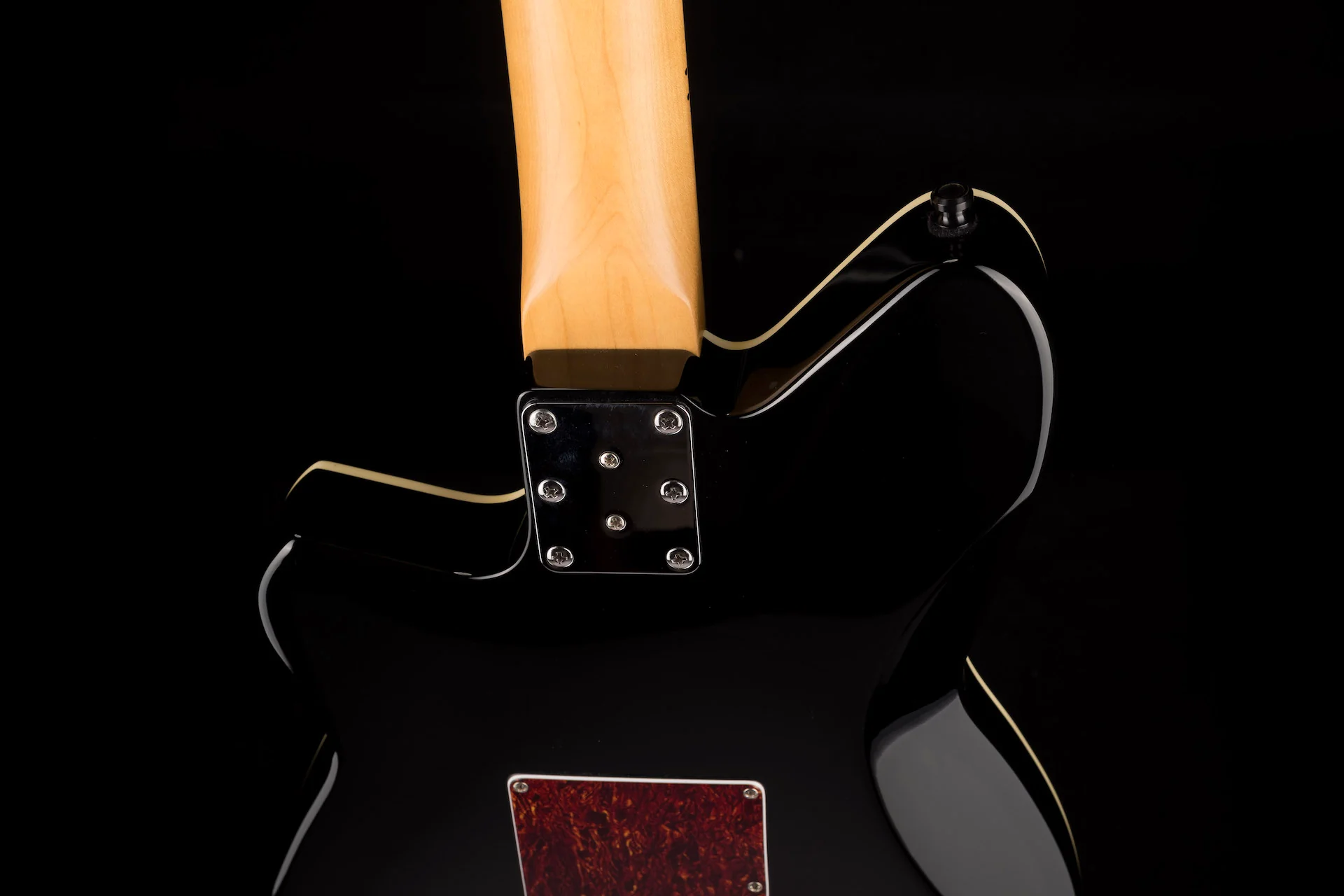 Used Reverend Double Agent Black with Case - Image 14