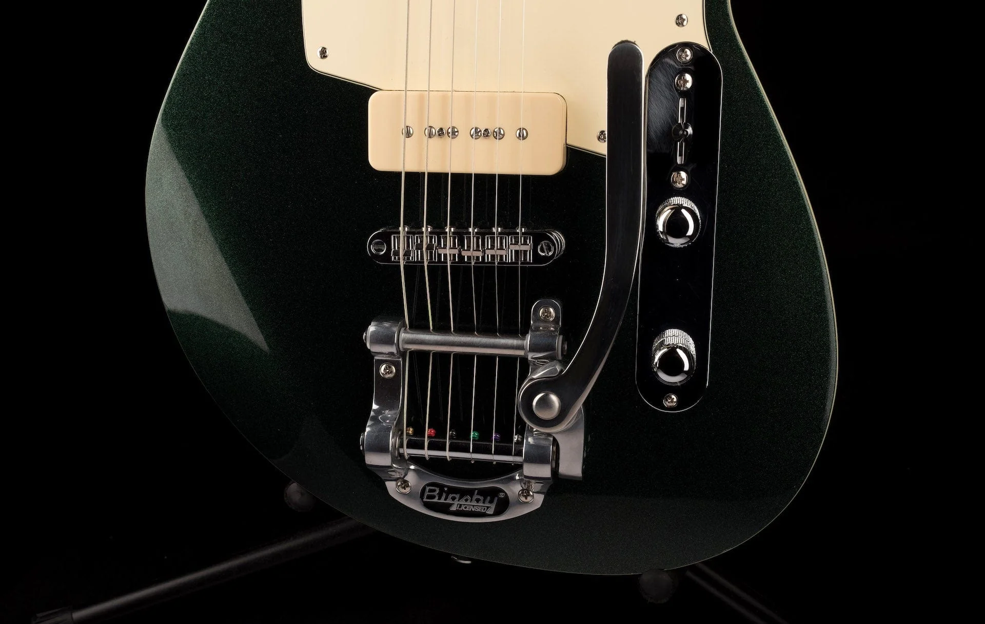 Used Reverend Limited Edition Charger 290 with Bigsby Metallic Green with Case - Image 5