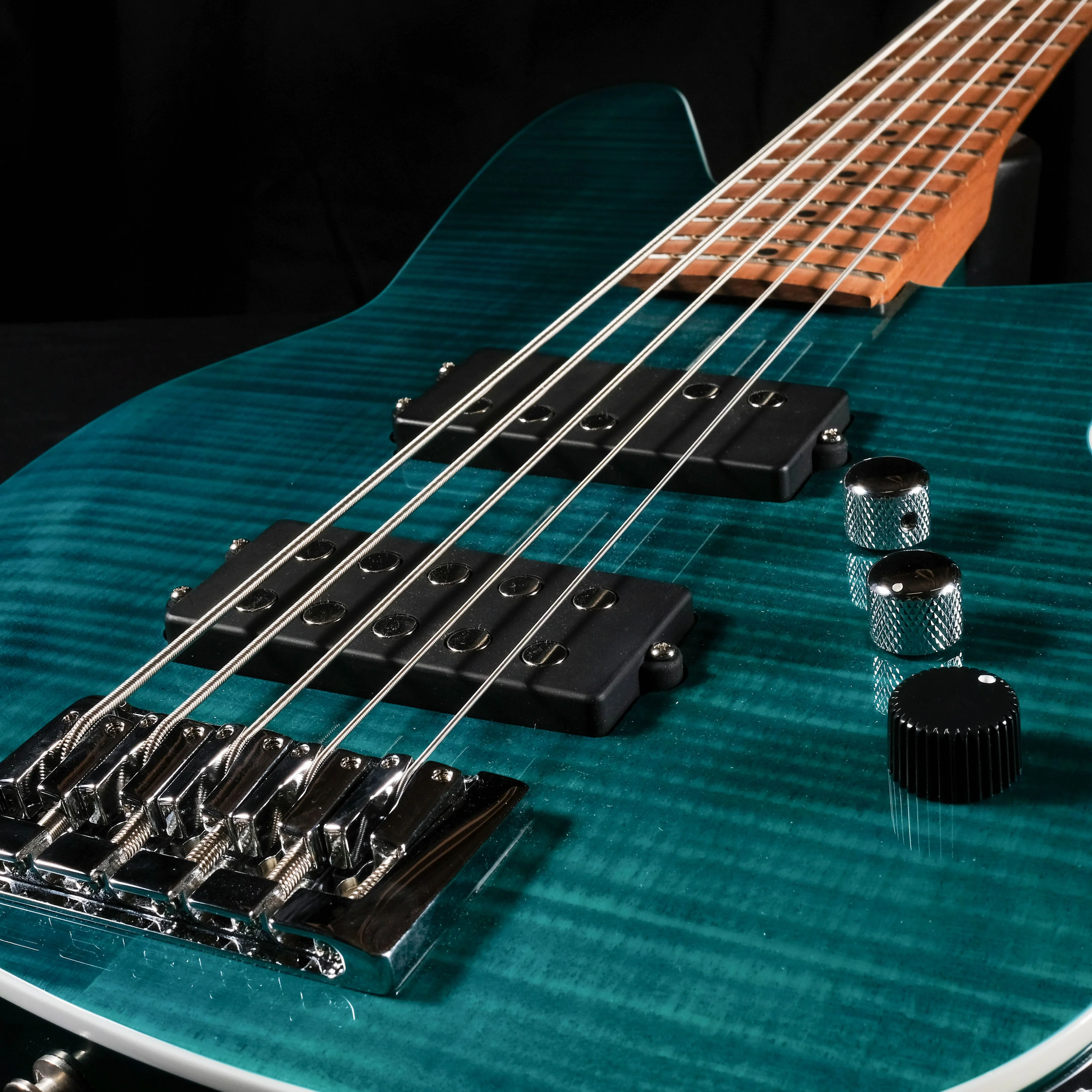 Used Reverend Mercalli 5FM 5 String Electric Bass Guitar Turquoise Flame Maple - Image 4