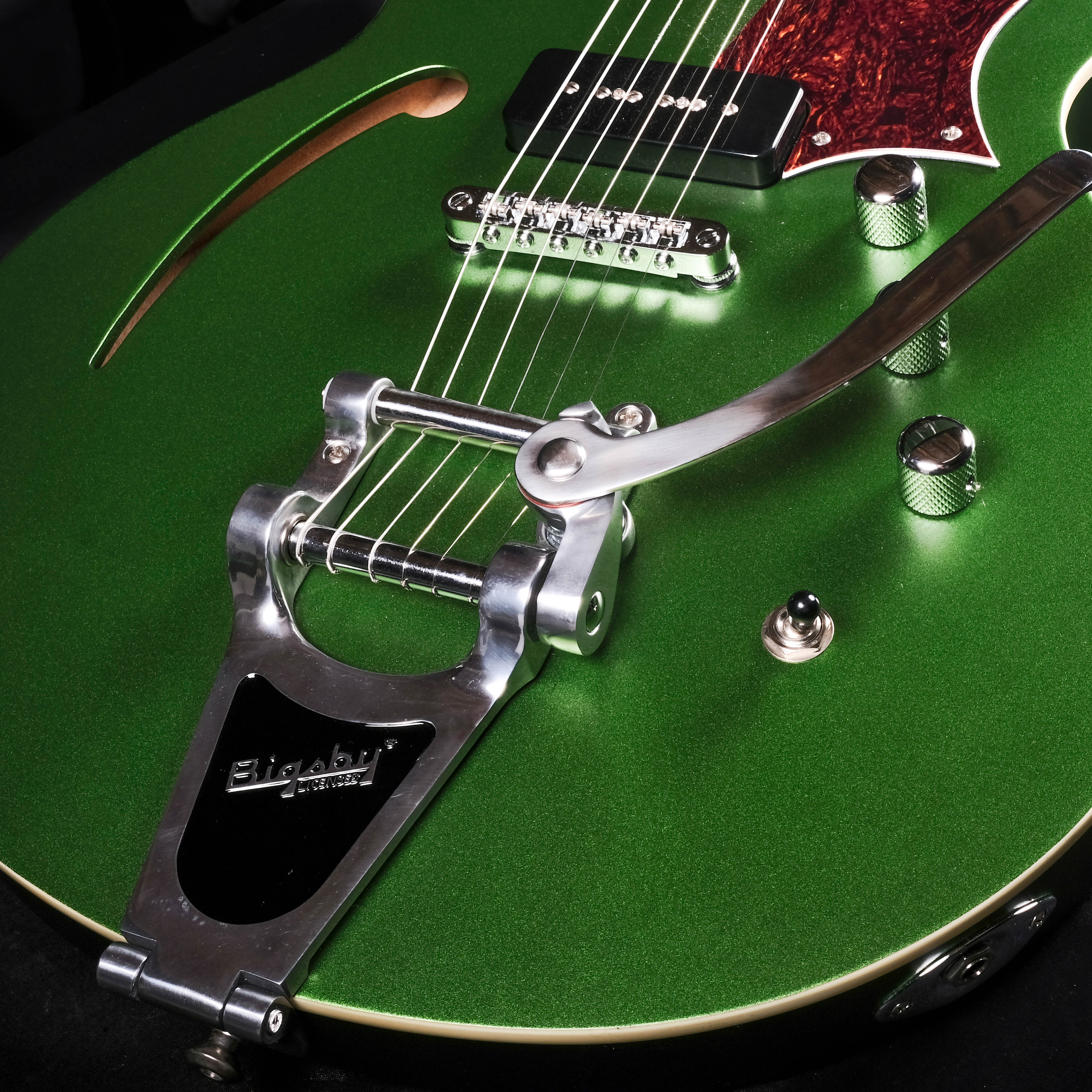 Used Reverend Tricky Gomez 290 Green Metallic Electric Guitar With Bigsby OHSC - Image 10