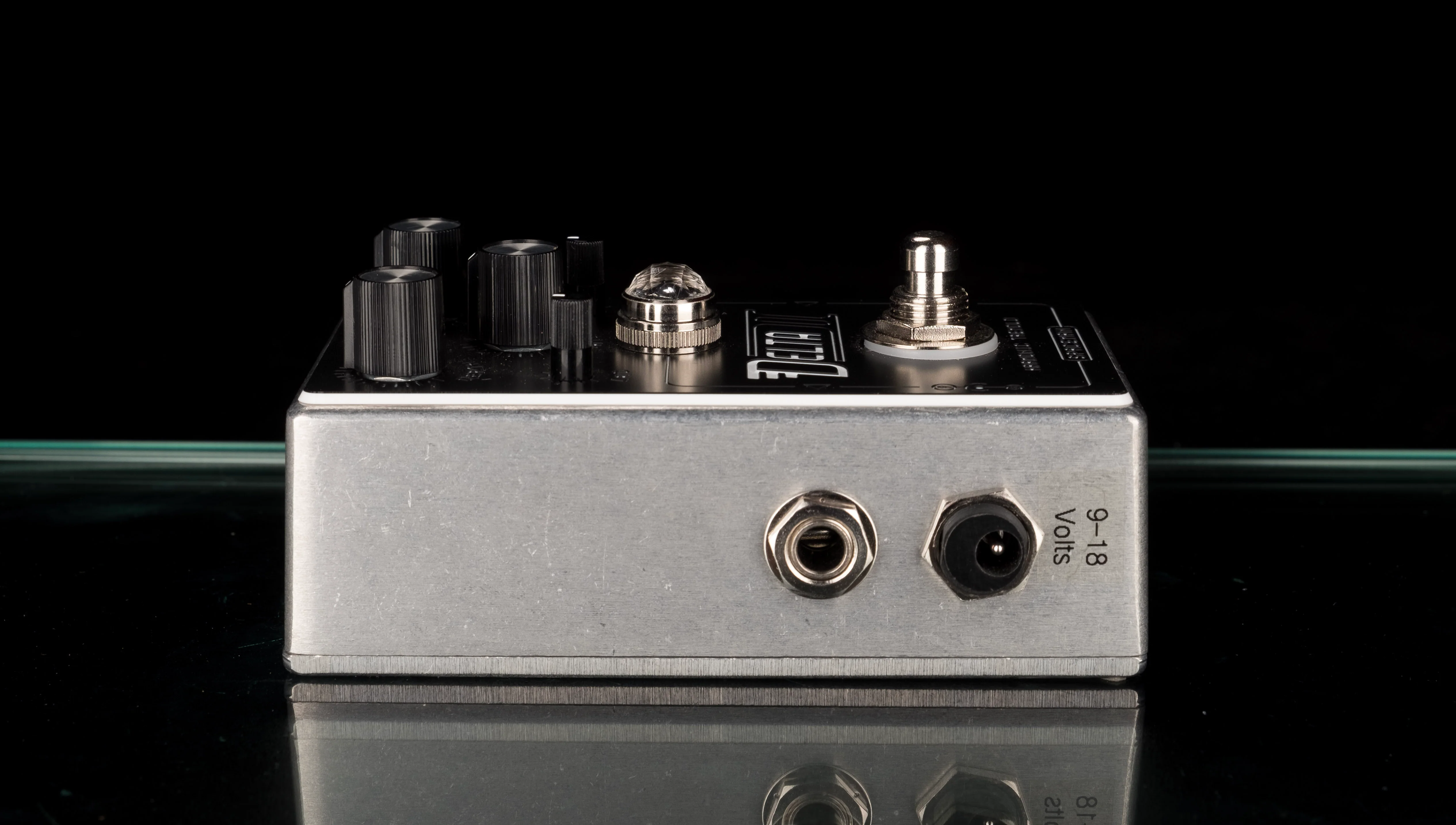 Used Spaceman Delta II Harmonic Tremolo Pedal With Box - Image 5