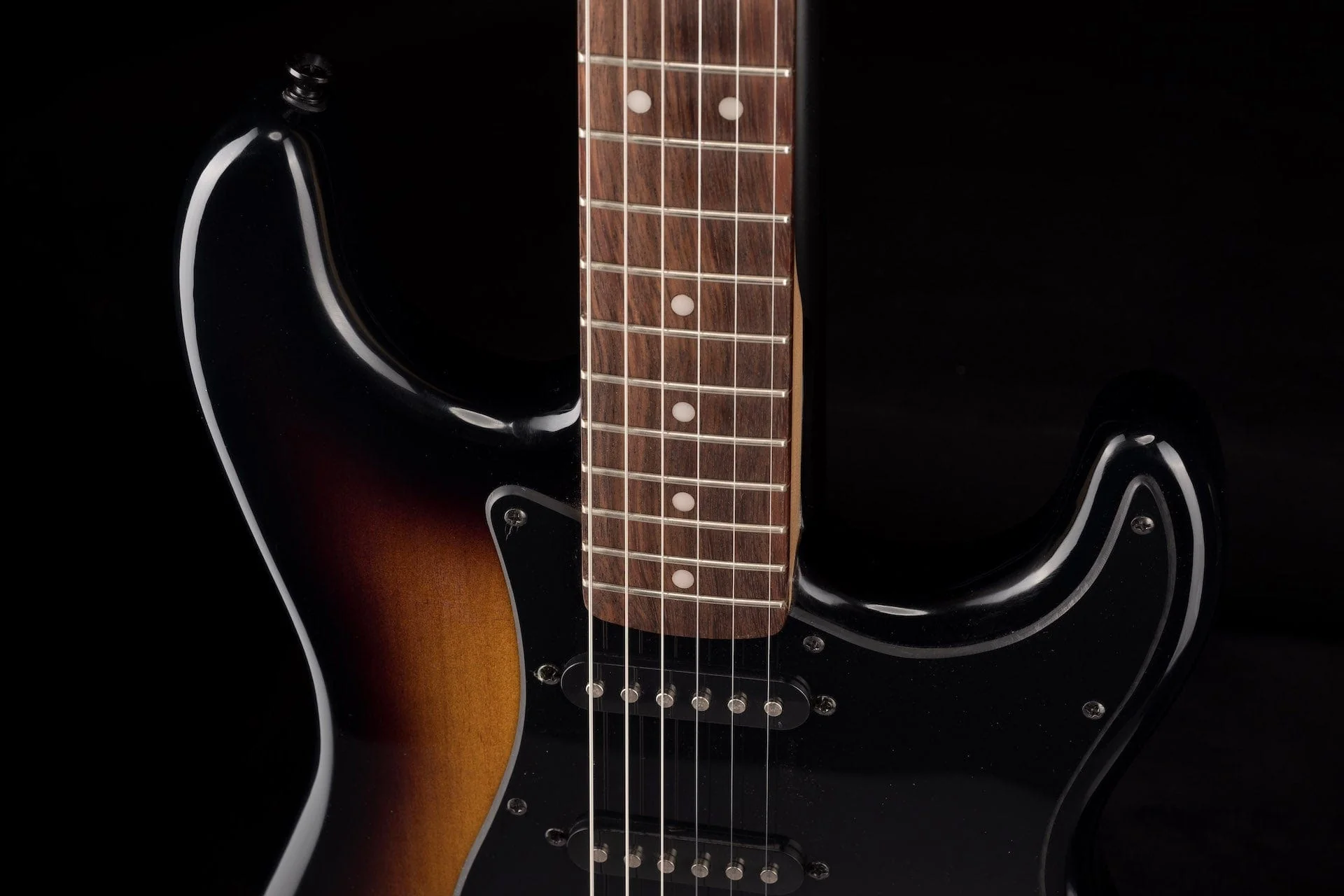 Used Squier Bullet Stratocaster HSS Hardtail 2-Tone Sunburst Electric Guitar - Image 3
