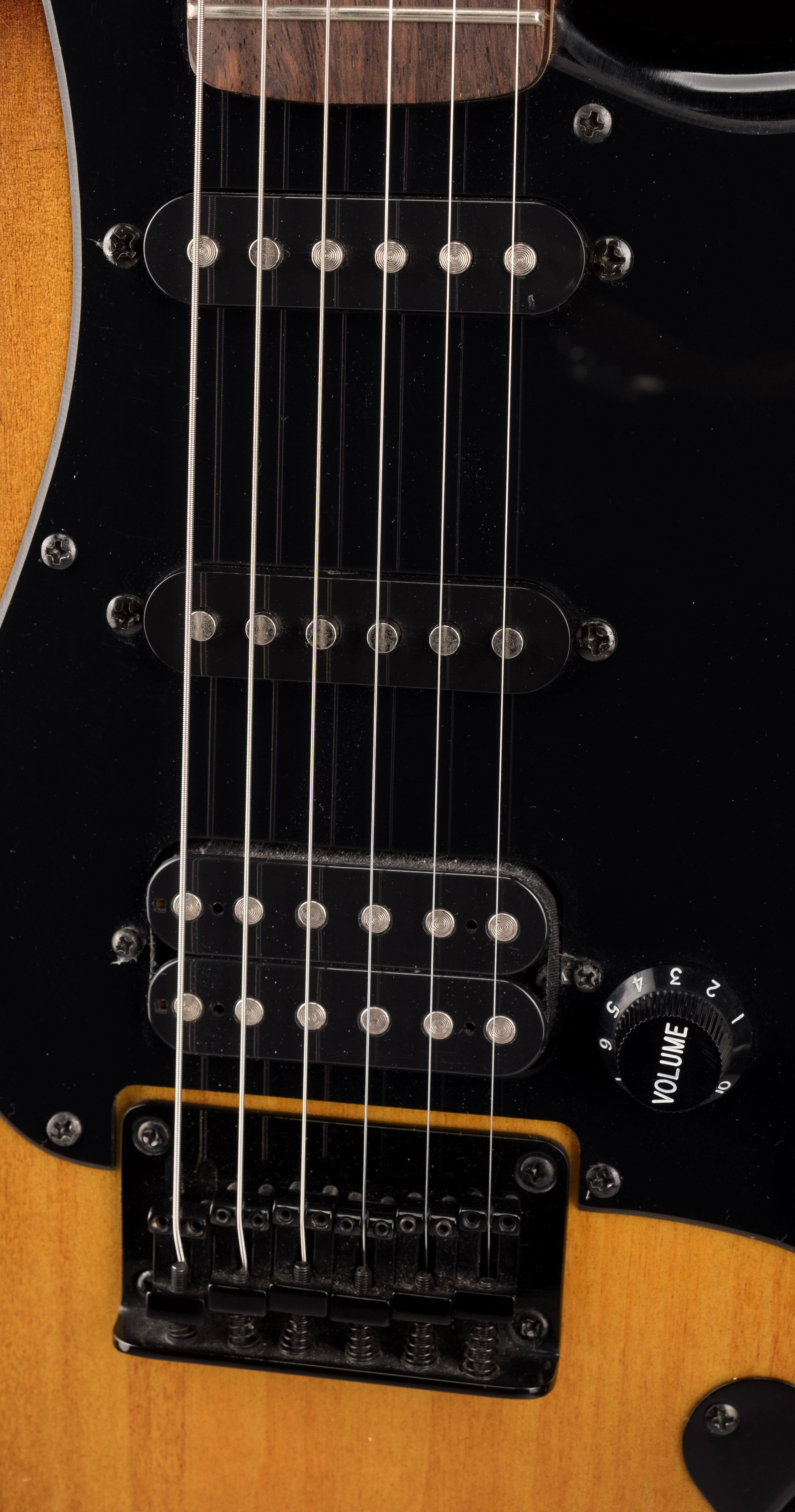 Used Squier Bullet Stratocaster HSS Hardtail 2-Tone Sunburst Electric Guitar - Image 6