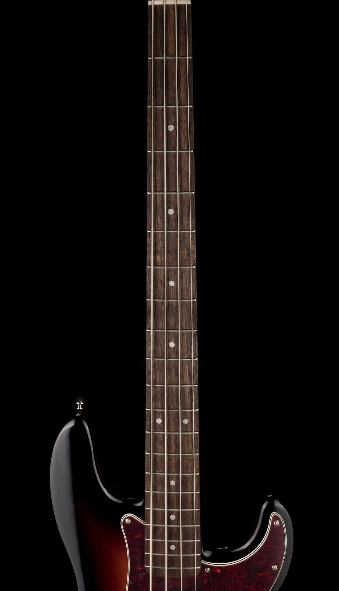 Used Squier Classic Vibe '60s Precision Bass 3-Tone Sunburst with Gig Bag - Image 11