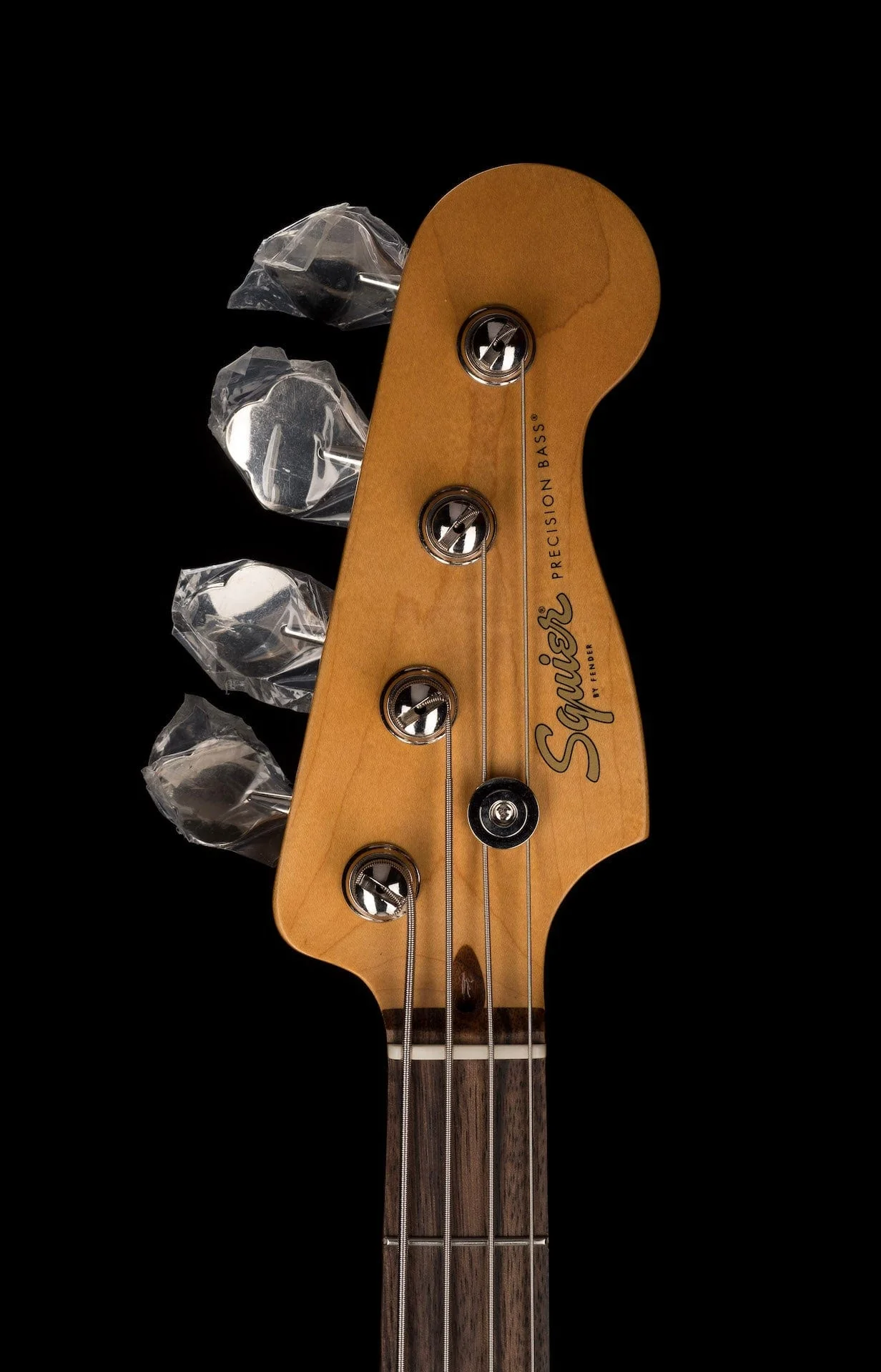 Used Squier Classic Vibe '60s Precision Bass 3-Tone Sunburst with Gig Bag - Image 12