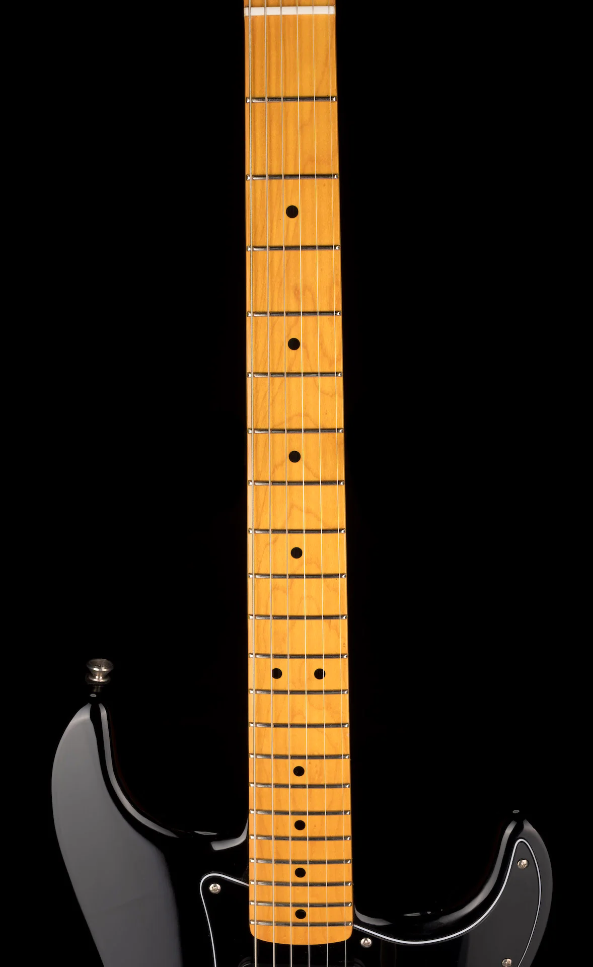 Used Squier Classic Vibe '70s Stratocaster HSS Black - Image 11