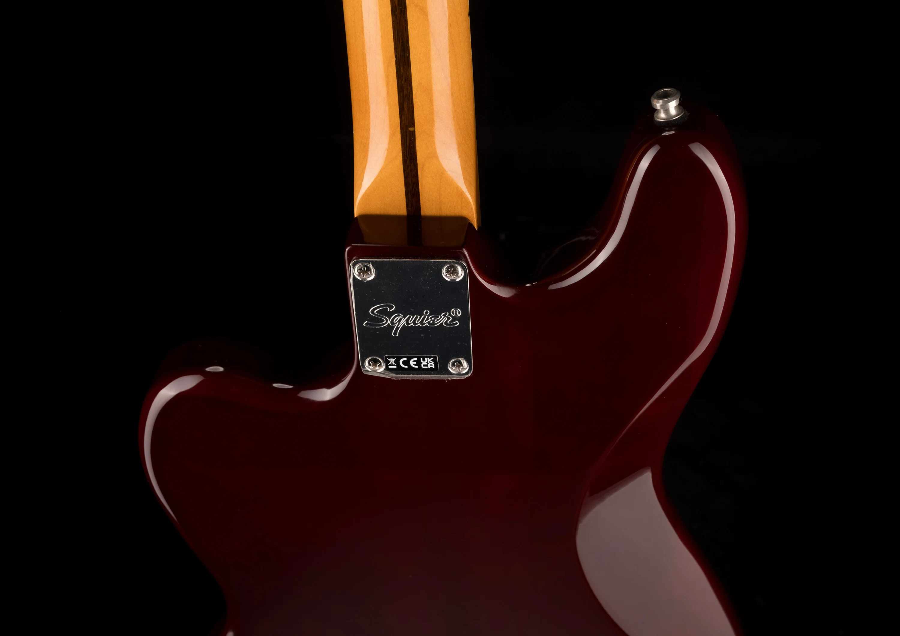Used Squier Classic Vibe Bass VI Walnut - Image 13