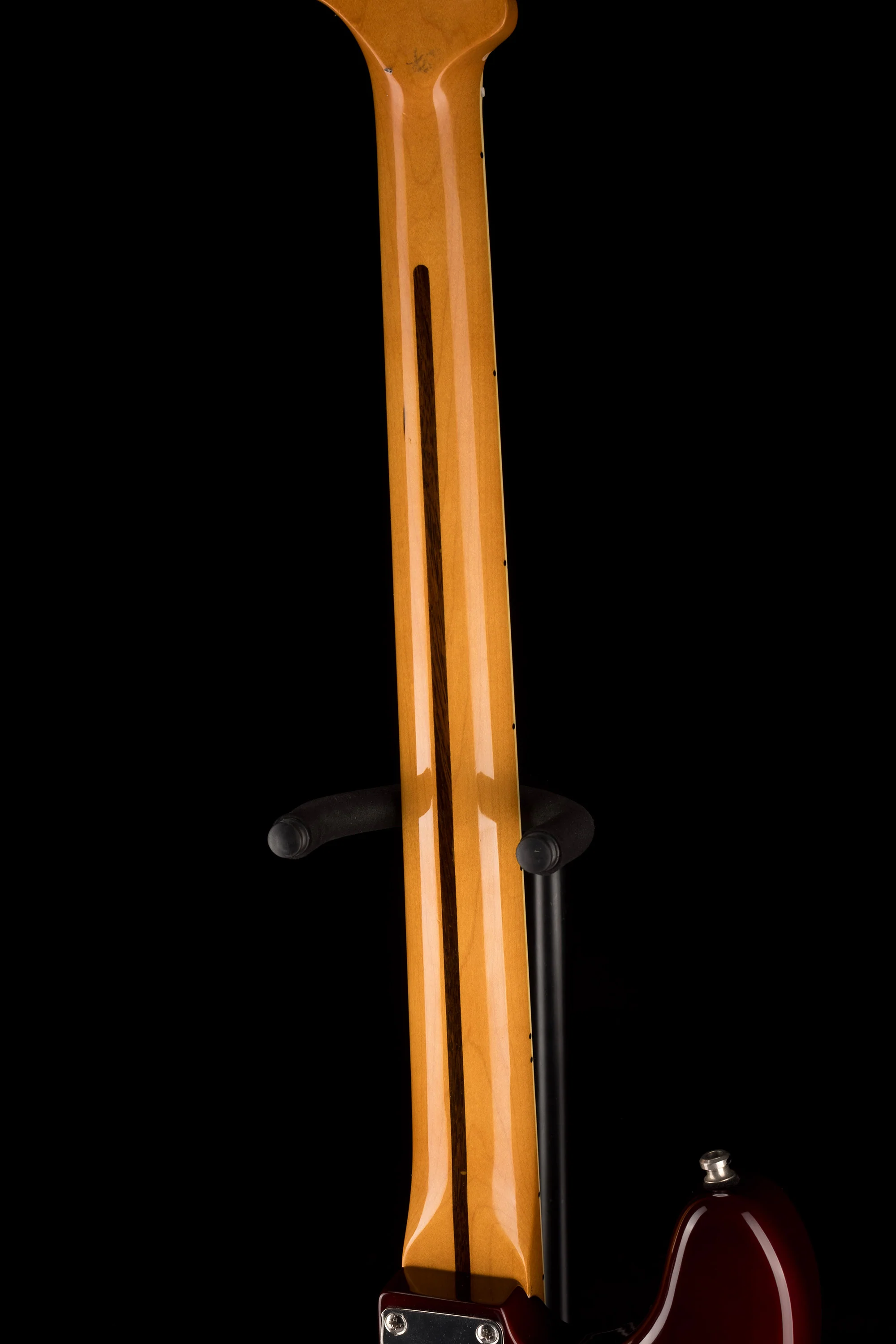 Used Squier Classic Vibe Bass VI Walnut - Image 16